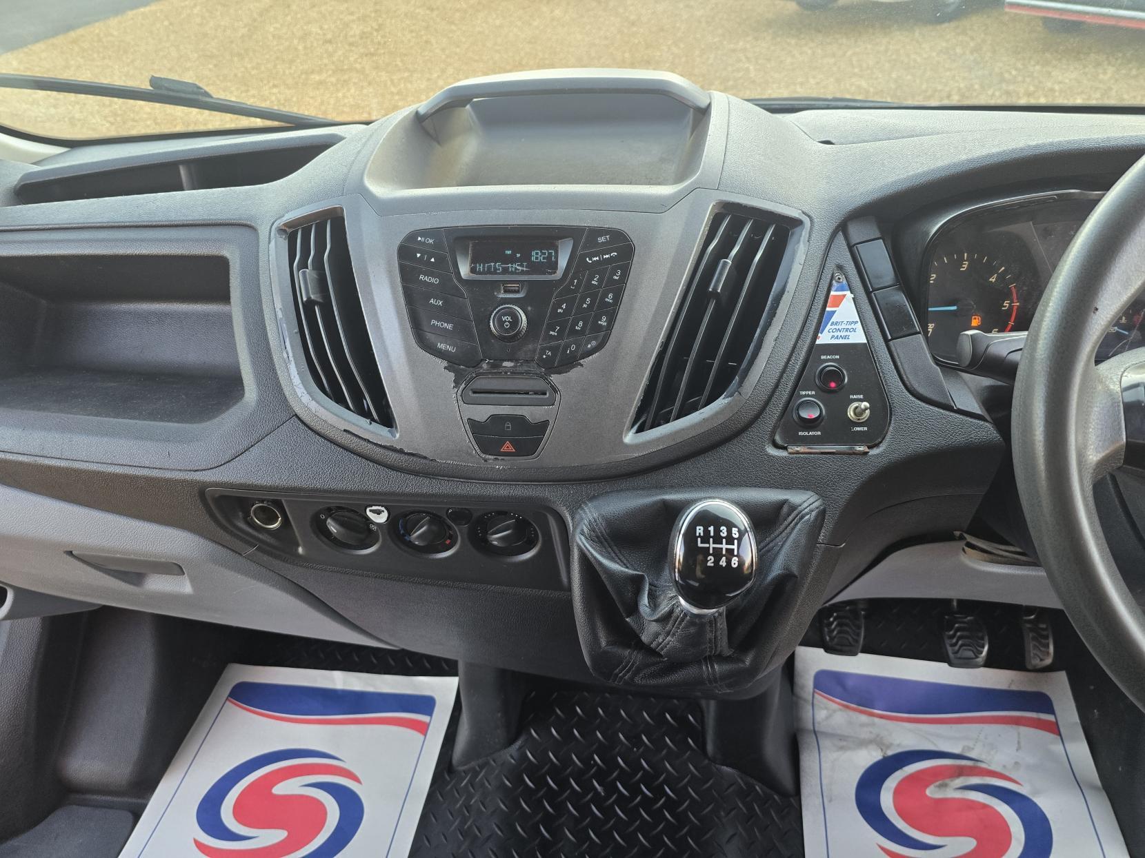 Ford Transit 2.0 350 EcoBlue Chassis Double Cab 4dr Diesel Manual RWD L3 H1 Euro 6 (DRW) (130 ps)