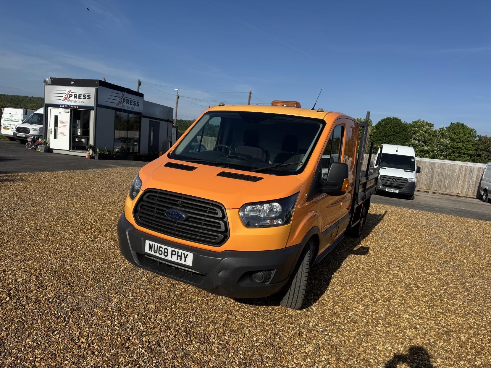 Ford Transit 2.0 350 EcoBlue Chassis Double Cab 4dr Diesel Manual RWD L3 H1 Euro 6 (DRW) (130 ps)