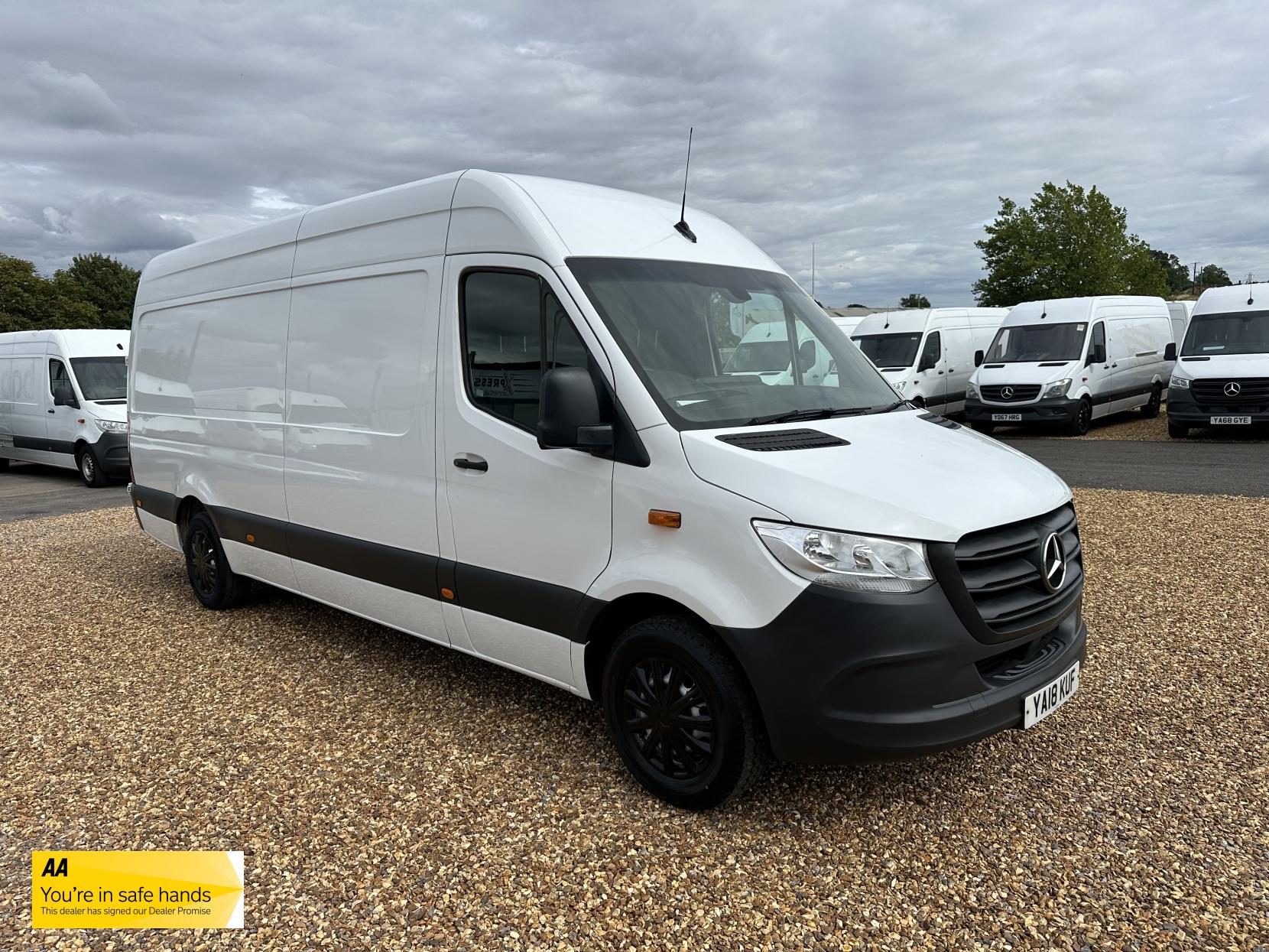 Mercedes-Benz Sprinter 2.1 311 CDI Panel Van 5dr Diesel Manual RWD L3 H2 Euro 6 (114 ps)