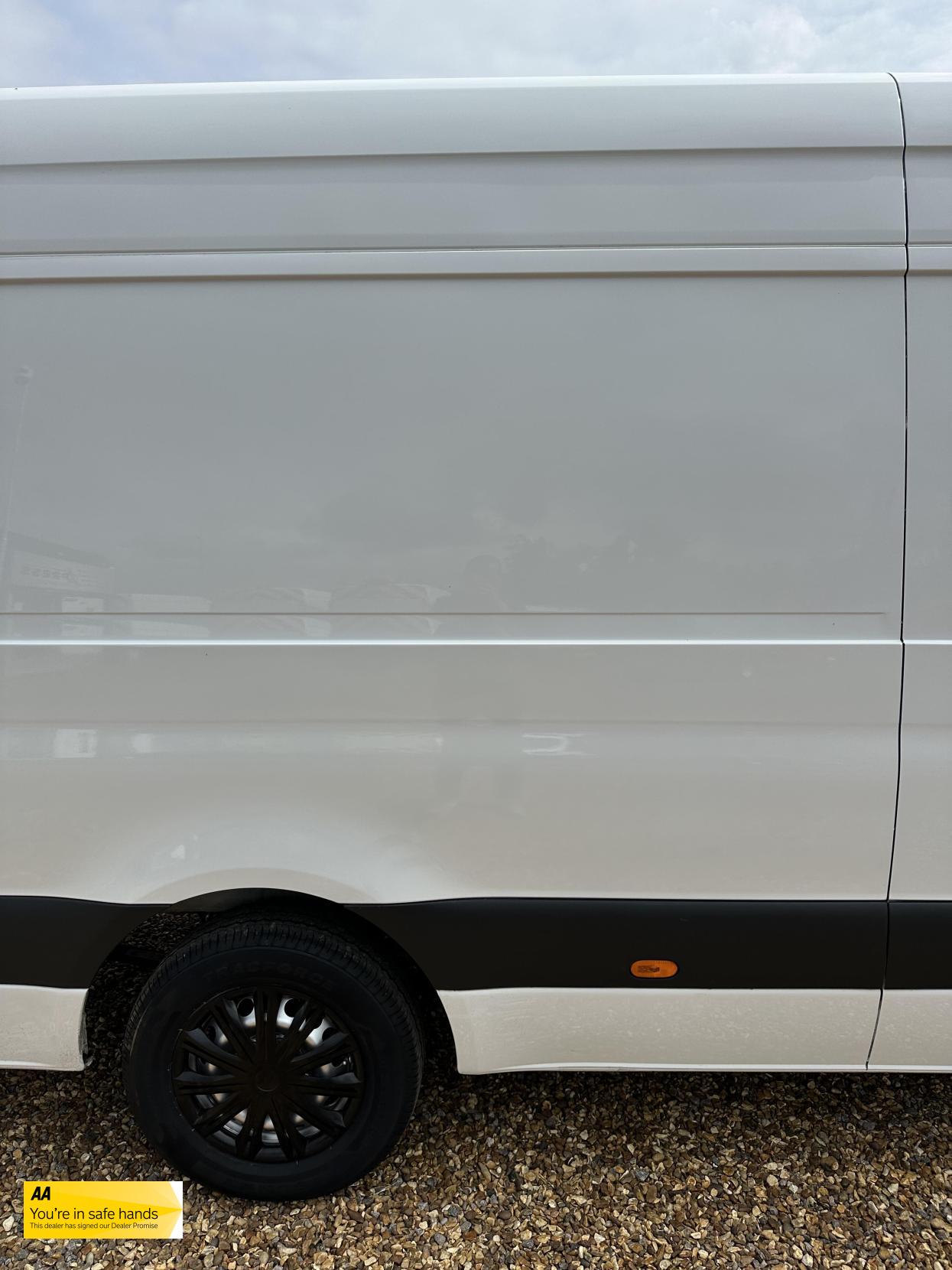 Mercedes-Benz Sprinter 2.1 311 CDI Panel Van 5dr Diesel Manual RWD L3 H2 Euro 6 (114 ps)