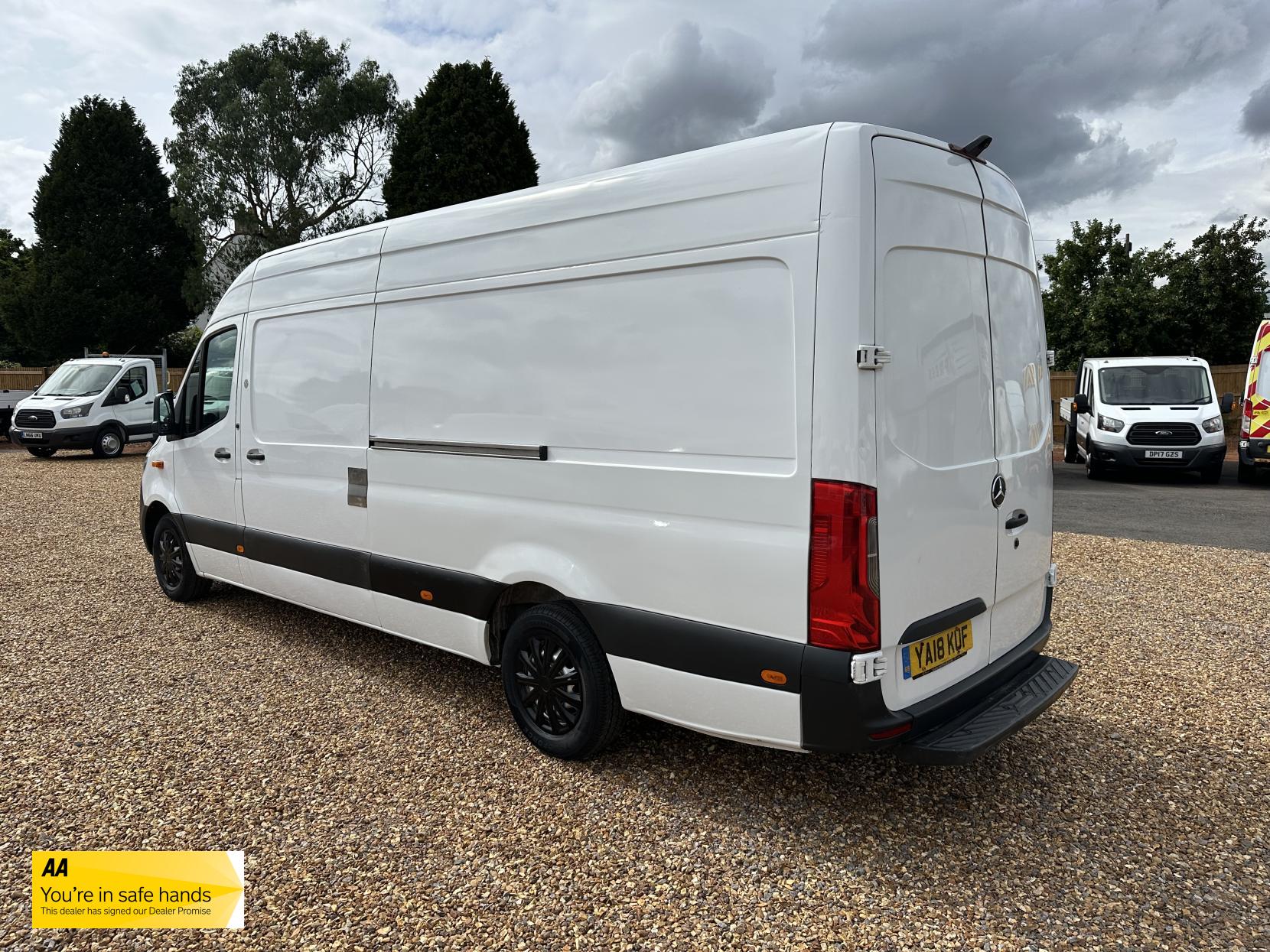 Mercedes-Benz Sprinter 2.1 311 CDI Panel Van 5dr Diesel Manual RWD L3 H2 Euro 6 (114 ps)