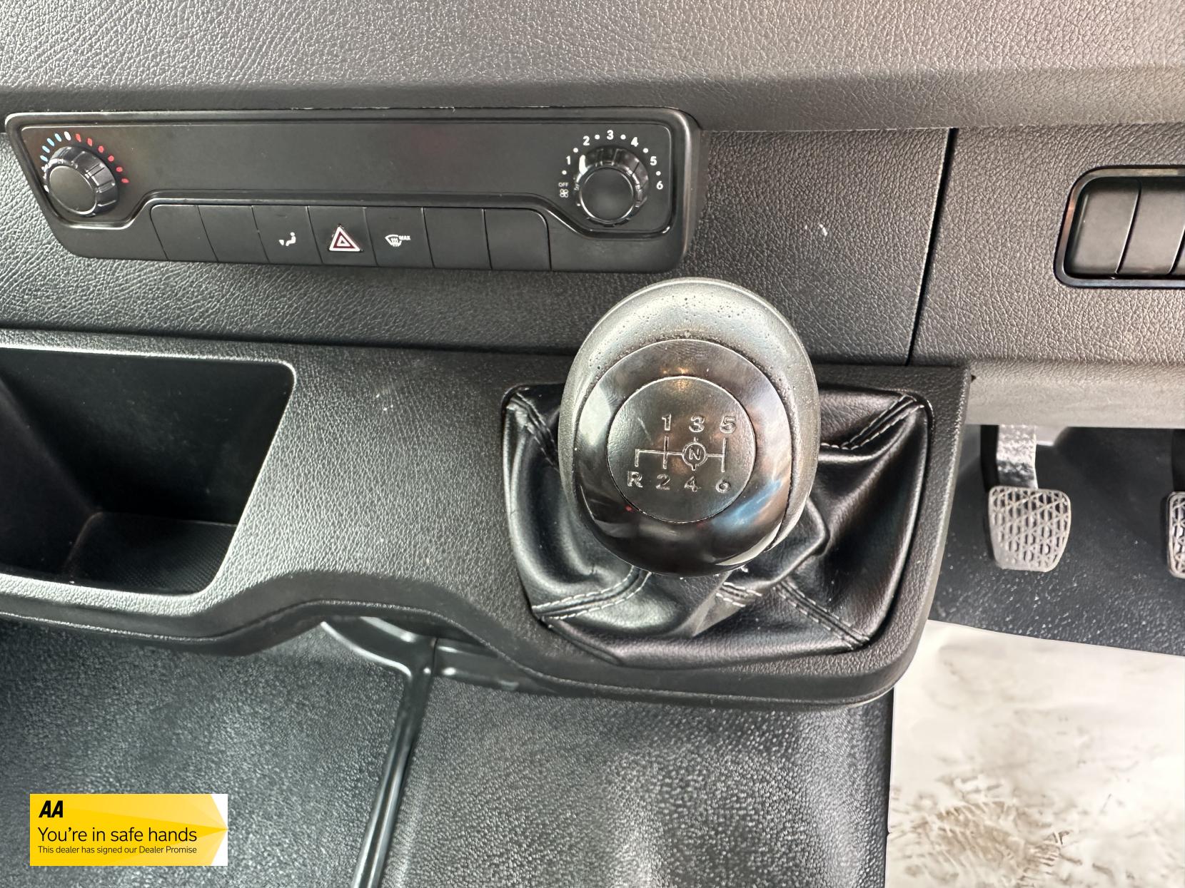 Mercedes-Benz Sprinter 2.1 311 CDI Panel Van 5dr Diesel Manual RWD L3 H2 Euro 6 (114 ps)