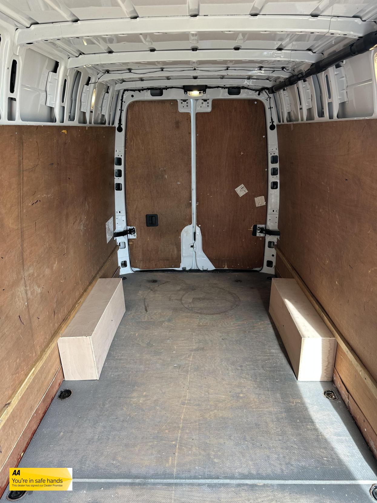 Mercedes-Benz Sprinter 2.1 311 CDI Panel Van 5dr Diesel Manual RWD L3 H2 Euro 6 (114 ps)