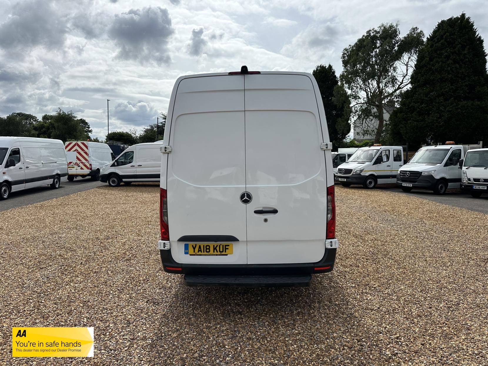 Mercedes-Benz Sprinter 2.1 311 CDI Panel Van 5dr Diesel Manual RWD L3 H2 Euro 6 (114 ps)