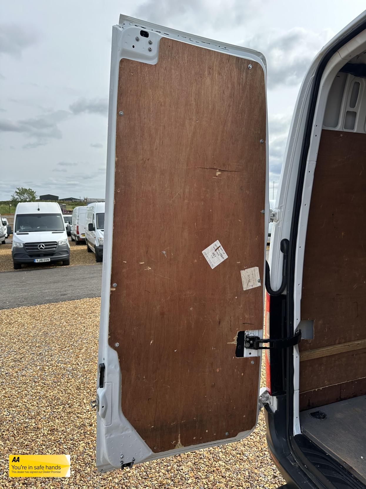 Mercedes-Benz Sprinter 2.1 311 CDI Panel Van 5dr Diesel Manual RWD L3 H2 Euro 6 (114 ps)