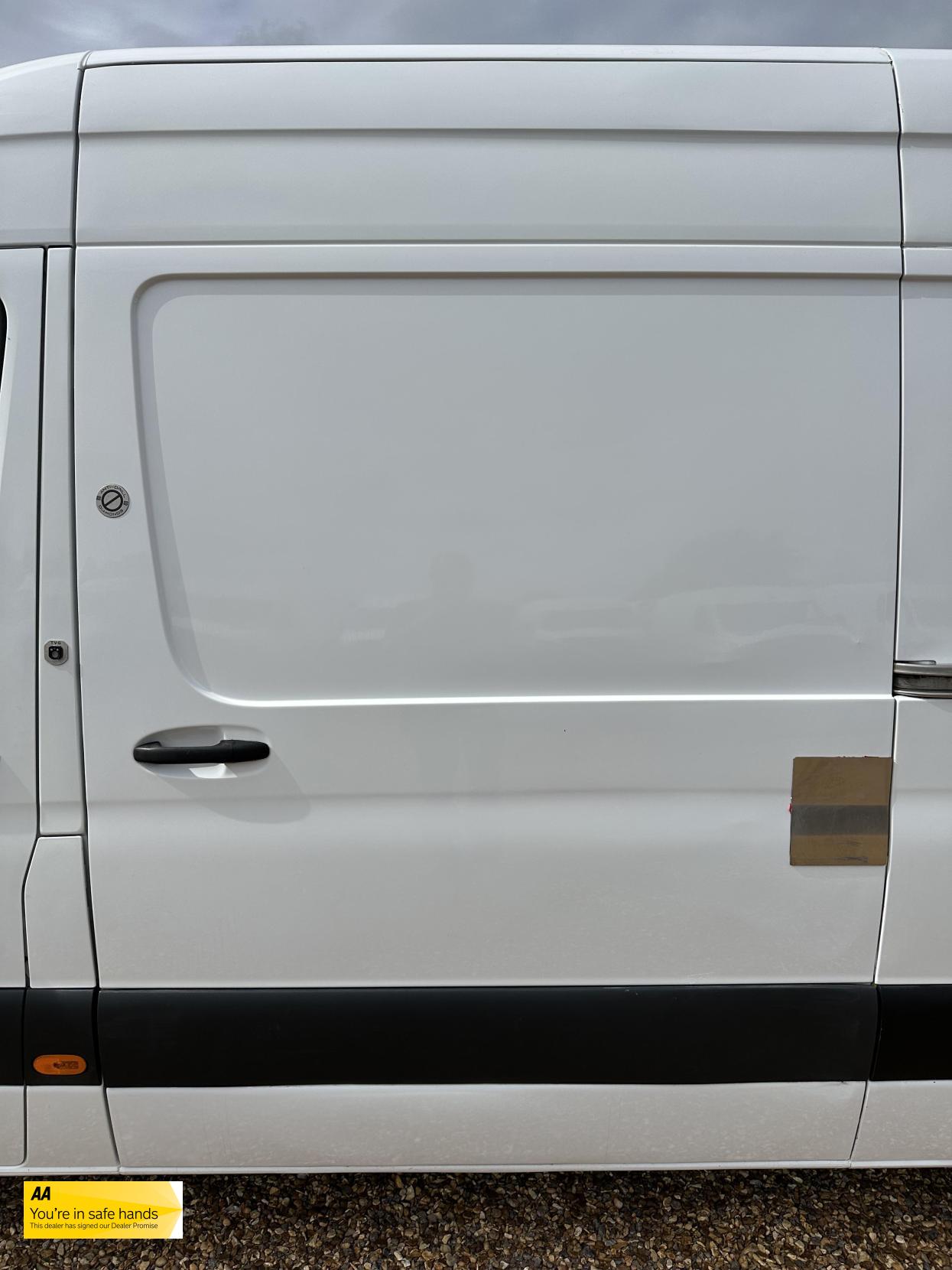 Mercedes-Benz Sprinter 2.1 311 CDI Panel Van 5dr Diesel Manual RWD L3 H2 Euro 6 (114 ps)