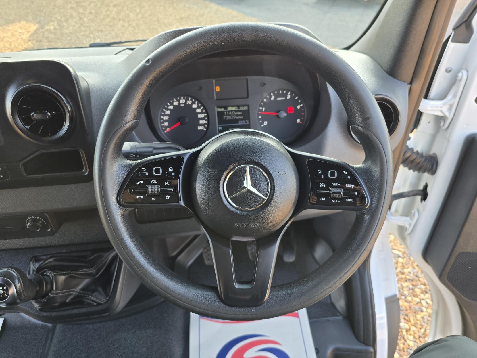 Mercedes-Benz Sprinter 2.1 311 CDI Panel Van 5dr Diesel Manual RWD L3 H2 Euro 6 (114 ps)