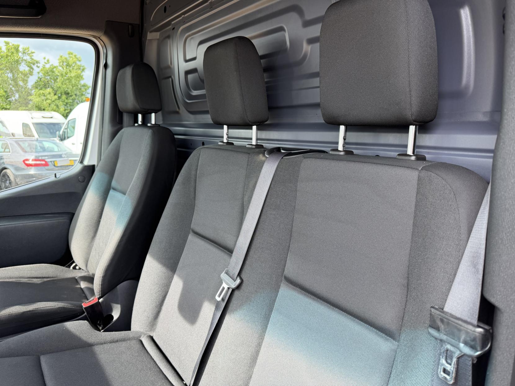 2020 Mercedes-Benz Sprinter 2.1 314 CDI Panel Van 5dr Diesel Manual RWD L3 H2 Euro 6 (143 ps) - Thumbnail 20