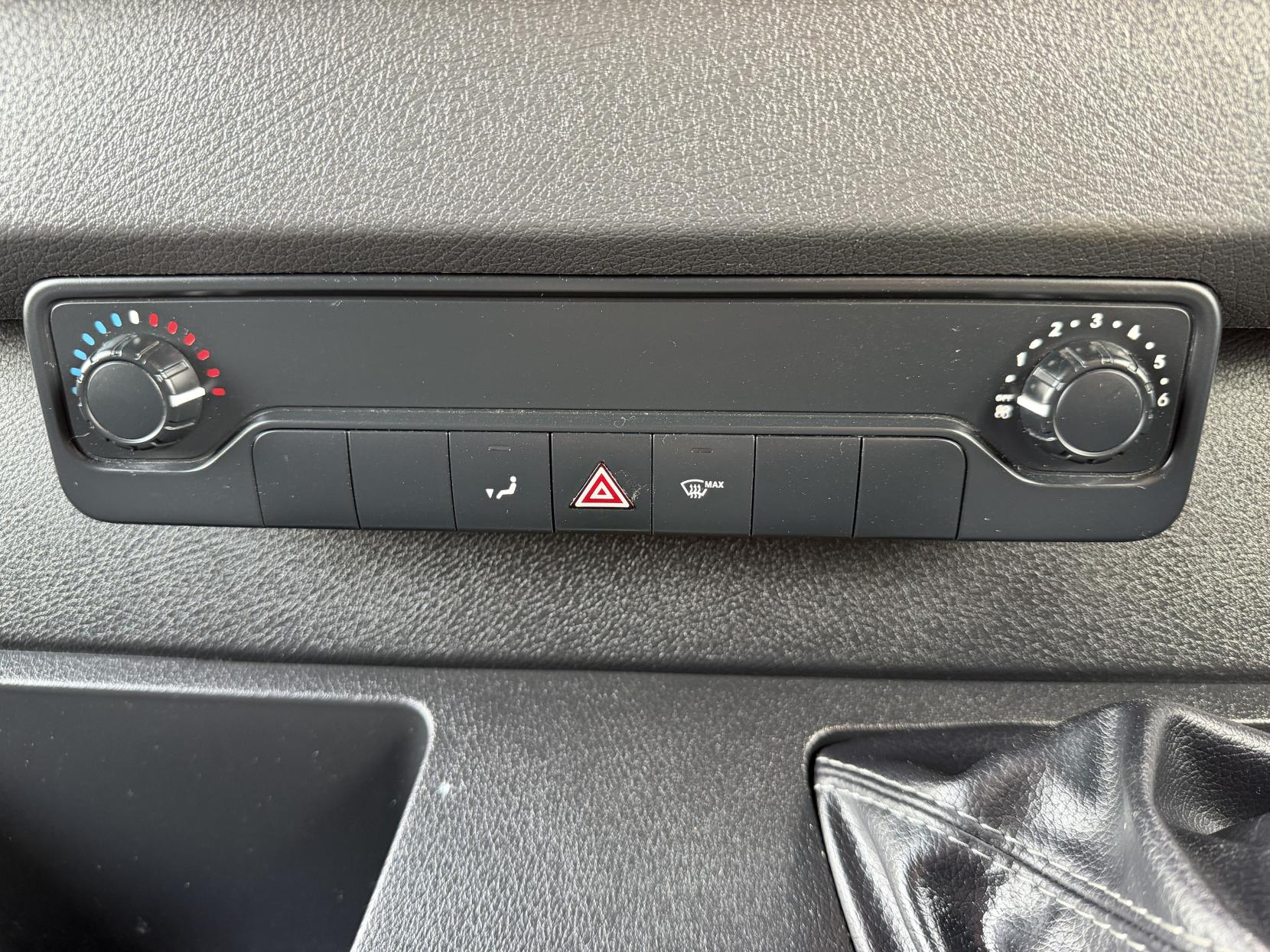 2020 Mercedes-Benz Sprinter 2.1 314 CDI Panel Van 5dr Diesel Manual RWD L3 H2 Euro 6 (143 ps) - Thumbnail 42