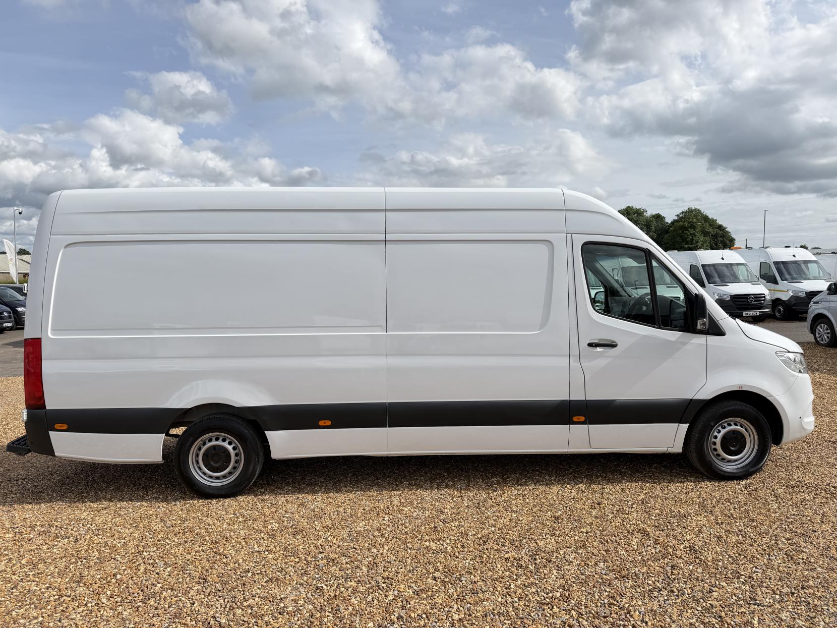 2020 Mercedes-Benz Sprinter 2.1 314 CDI Panel Van 5dr Diesel Manual RWD L3 H2 Euro 6 (143 ps) - Thumbnail 11