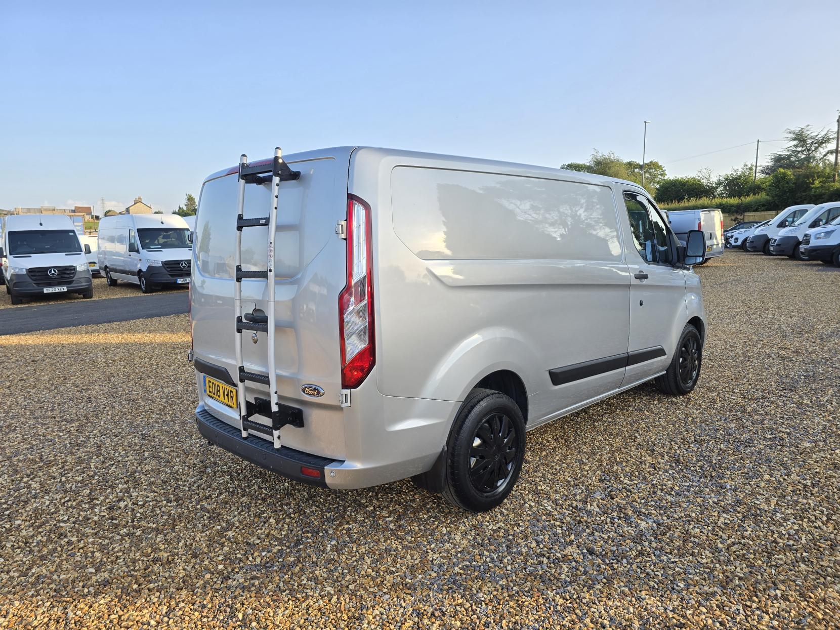Ford Transit Custom 2.0 340 EcoBlue Trend Panel Van 5dr Diesel Auto L1 H2 Euro 6 (s/s) (130 ps)