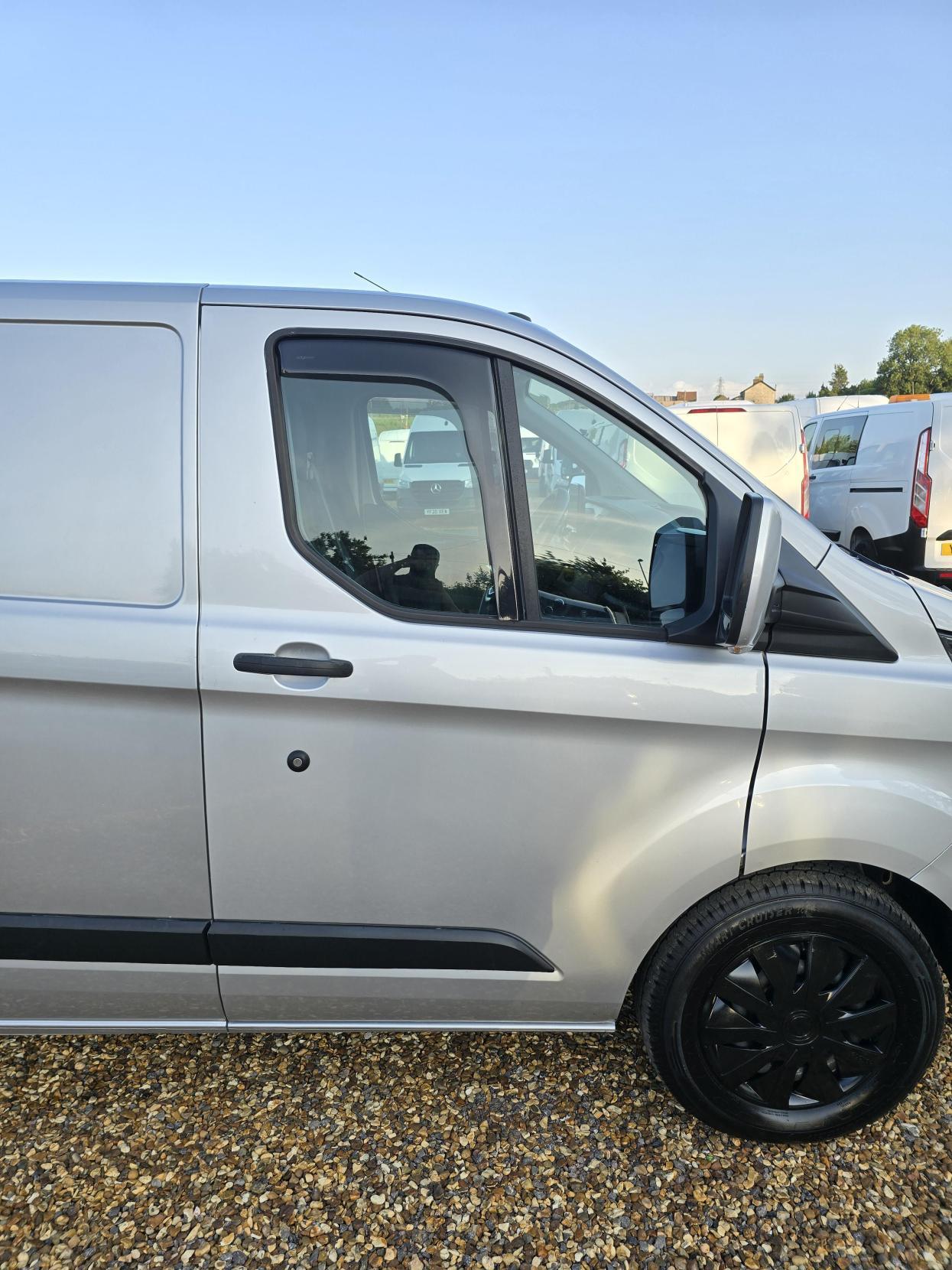 Ford Transit Custom 2.0 340 EcoBlue Trend Panel Van 5dr Diesel Auto L1 H2 Euro 6 (s/s) (130 ps)