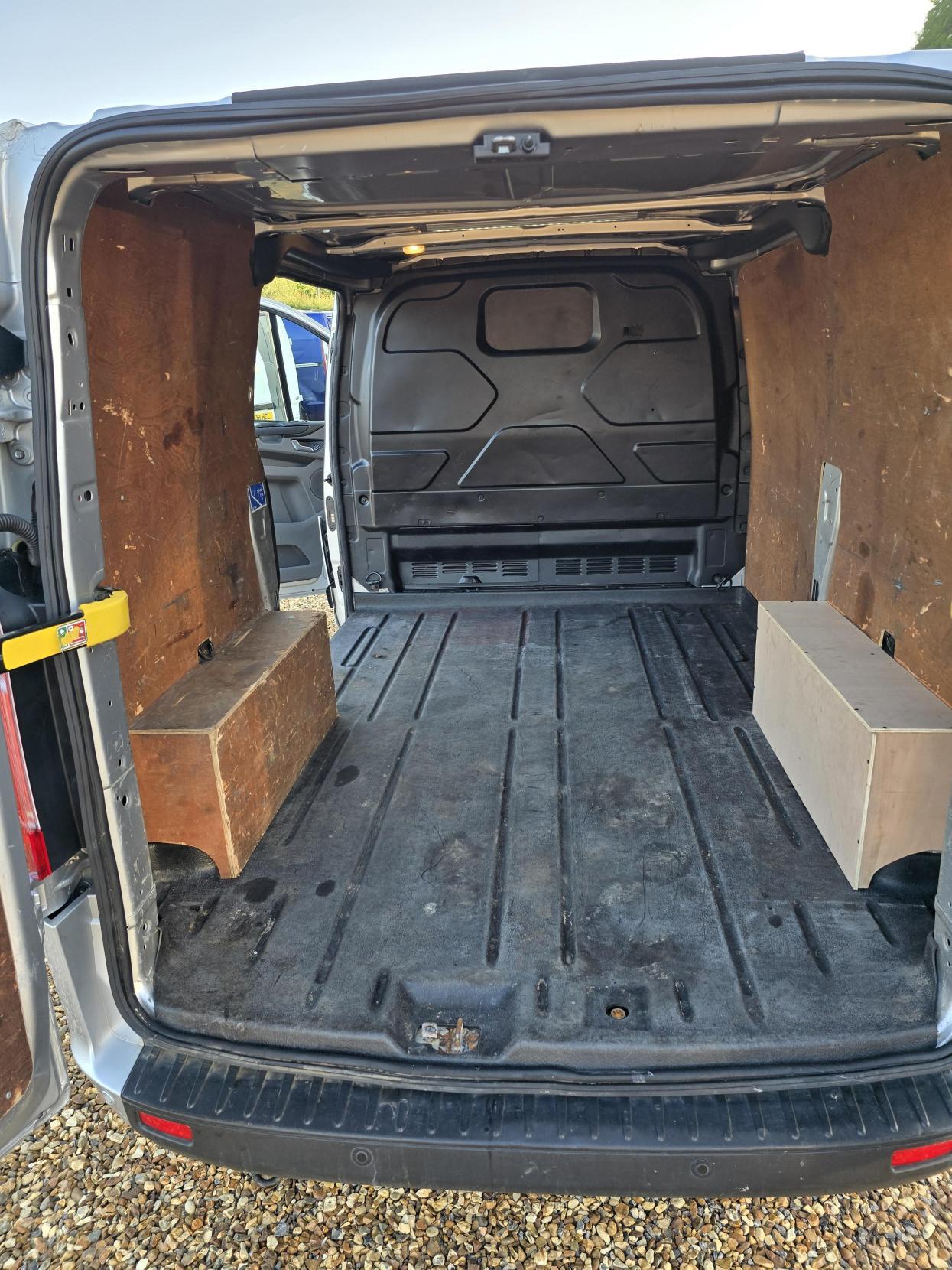 Ford Transit Custom 2.0 340 EcoBlue Trend Panel Van 5dr Diesel Auto L1 H2 Euro 6 (s/s) (130 ps)