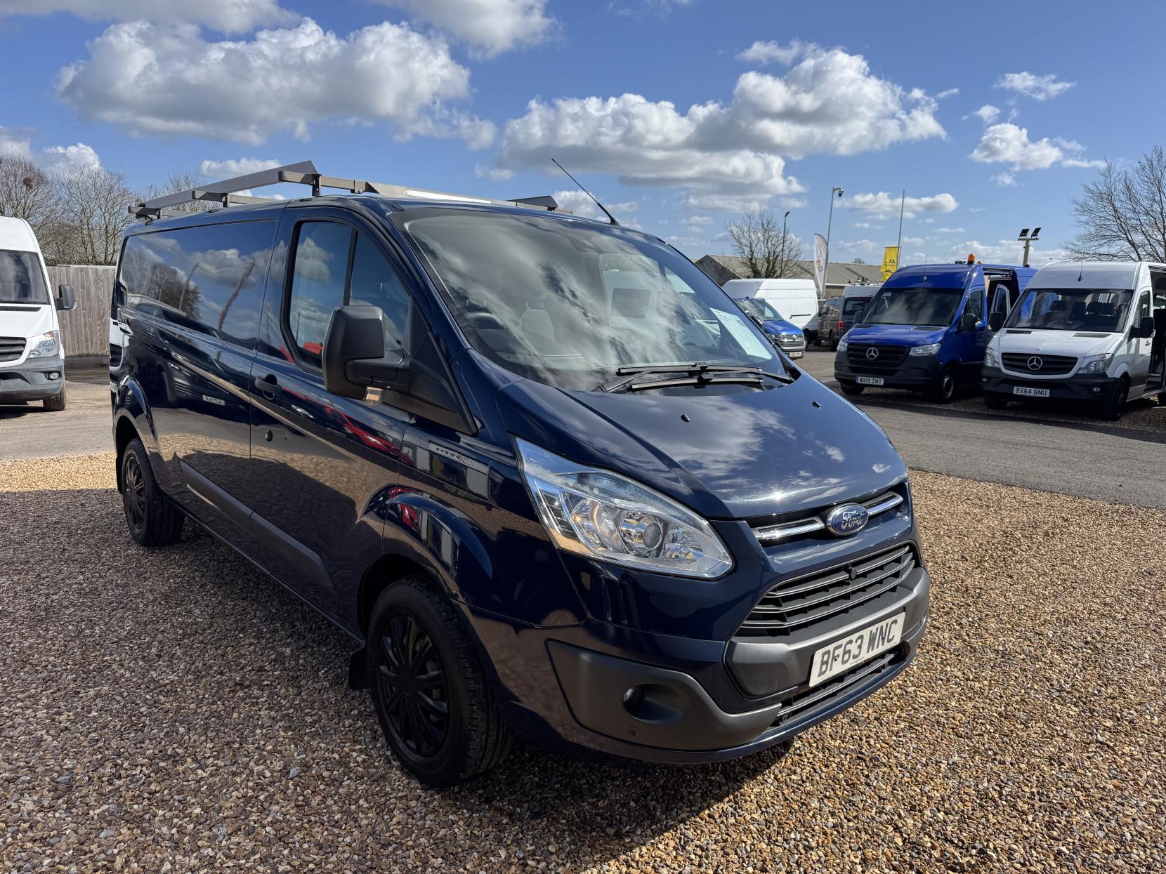 Ford Transit Custom 2.2 TDCi 330 Trend Panel Van 5dr Diesel Manual L2 H1 (197 g/km, 123 bhp)