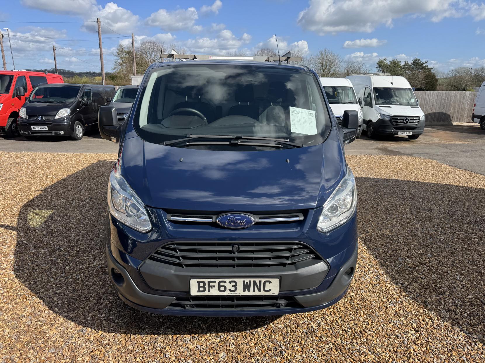 Ford Transit Custom 2.2 TDCi 330 Trend Panel Van 5dr Diesel Manual L2 H1 (197 g/km, 123 bhp)