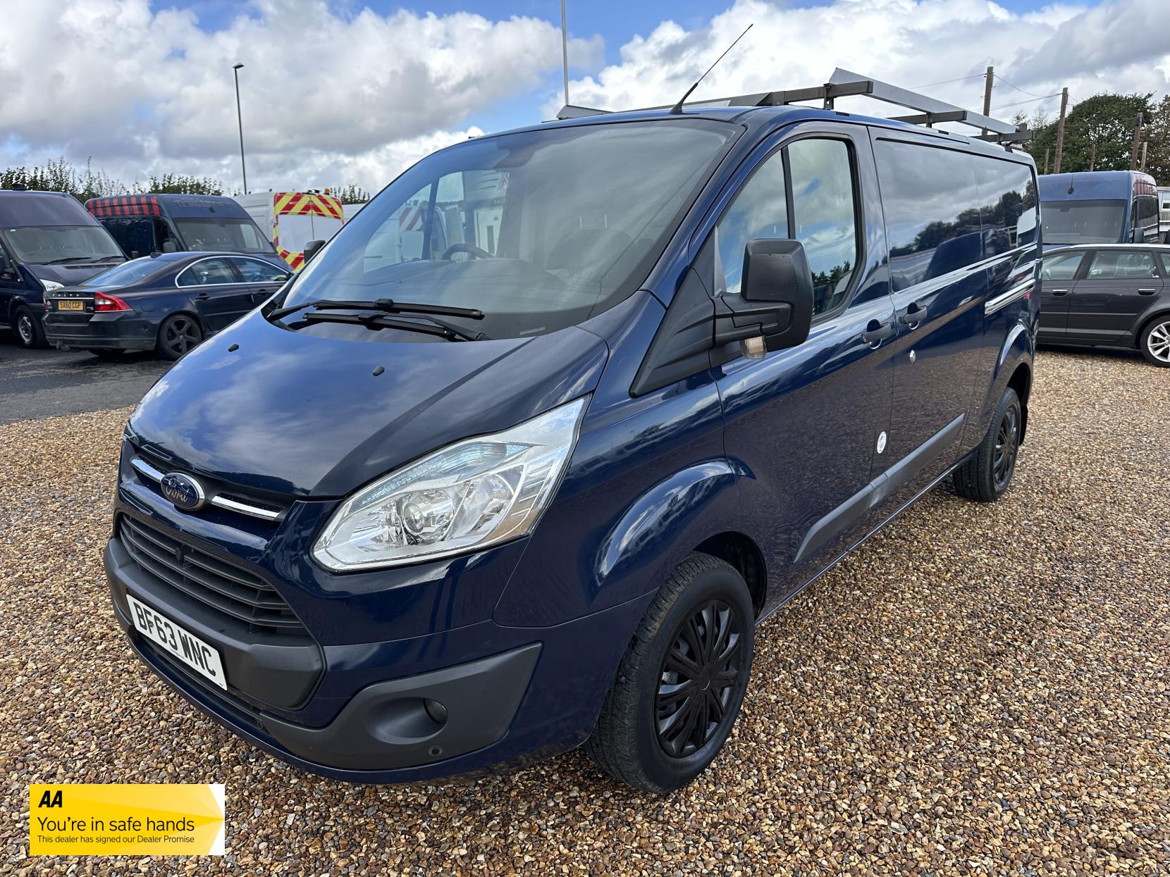 Ford Transit Custom 2.2 TDCi 330 Trend Panel Van 5dr Diesel Manual L2 H1 (197 g/km, 123 bhp)