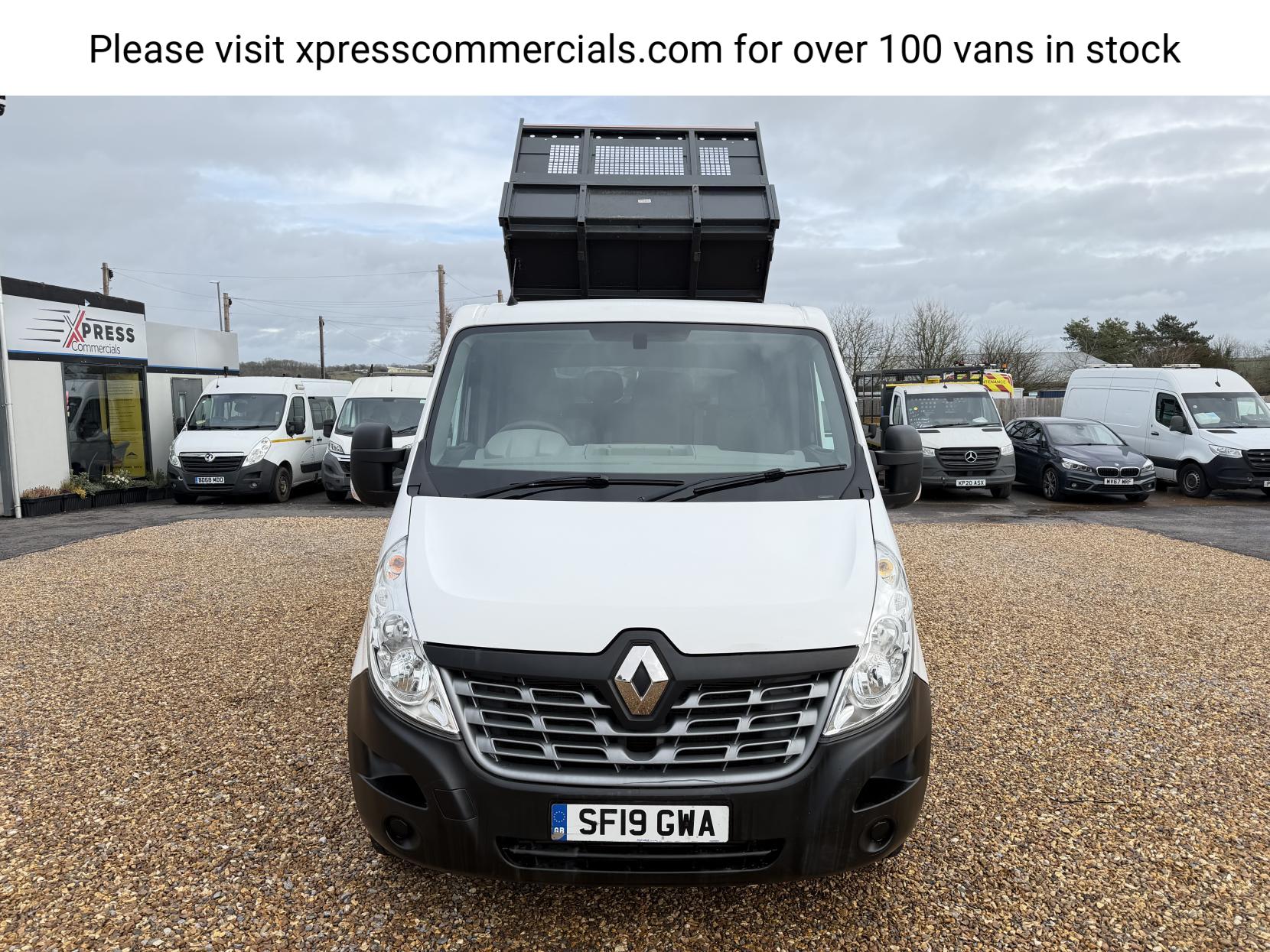 Renault Master 2.3 dCi 35 Business Tipper Double Cab 4dr Diesel Manual RWD LWB Euro 6 (TRW) (130 ps)