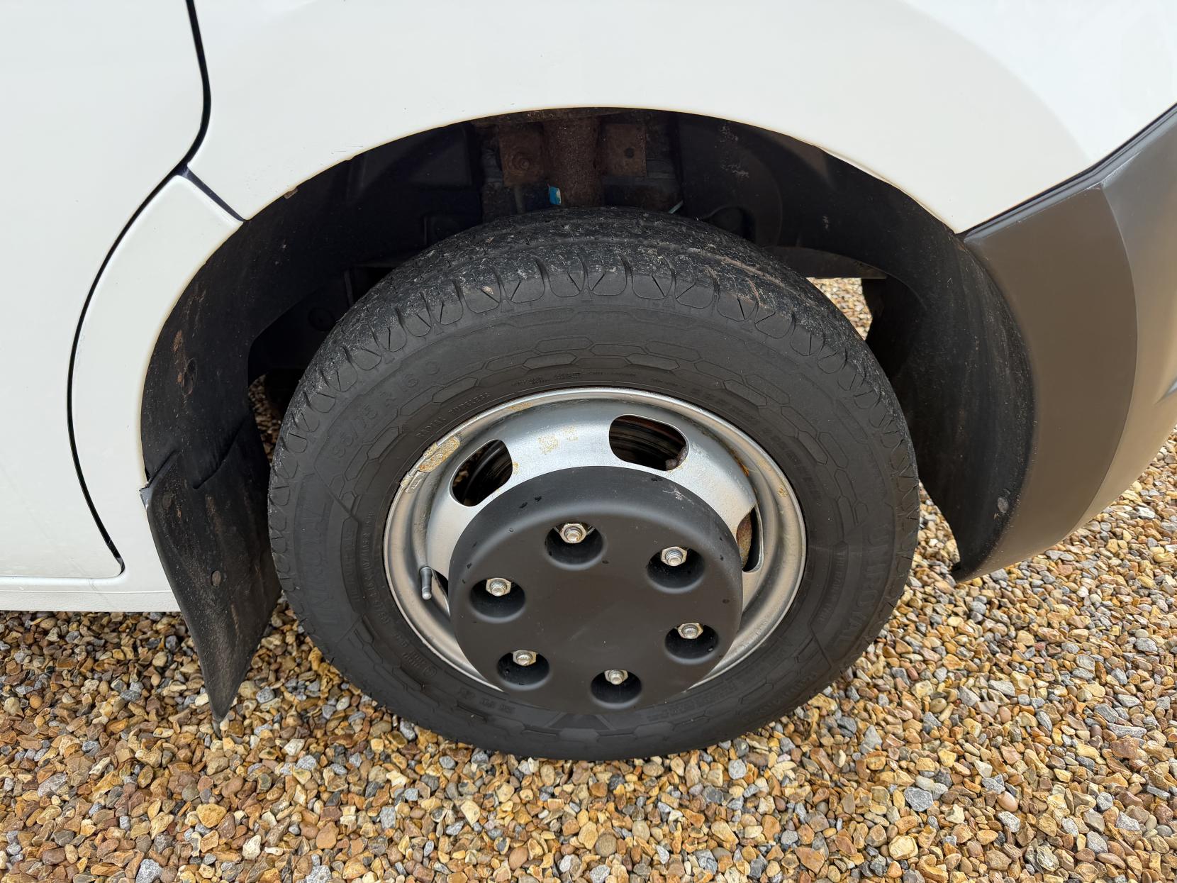 Renault Master 2.3 dCi 35 Business Tipper Double Cab 4dr Diesel Manual RWD LWB Euro 6 (TRW) (130 ps)