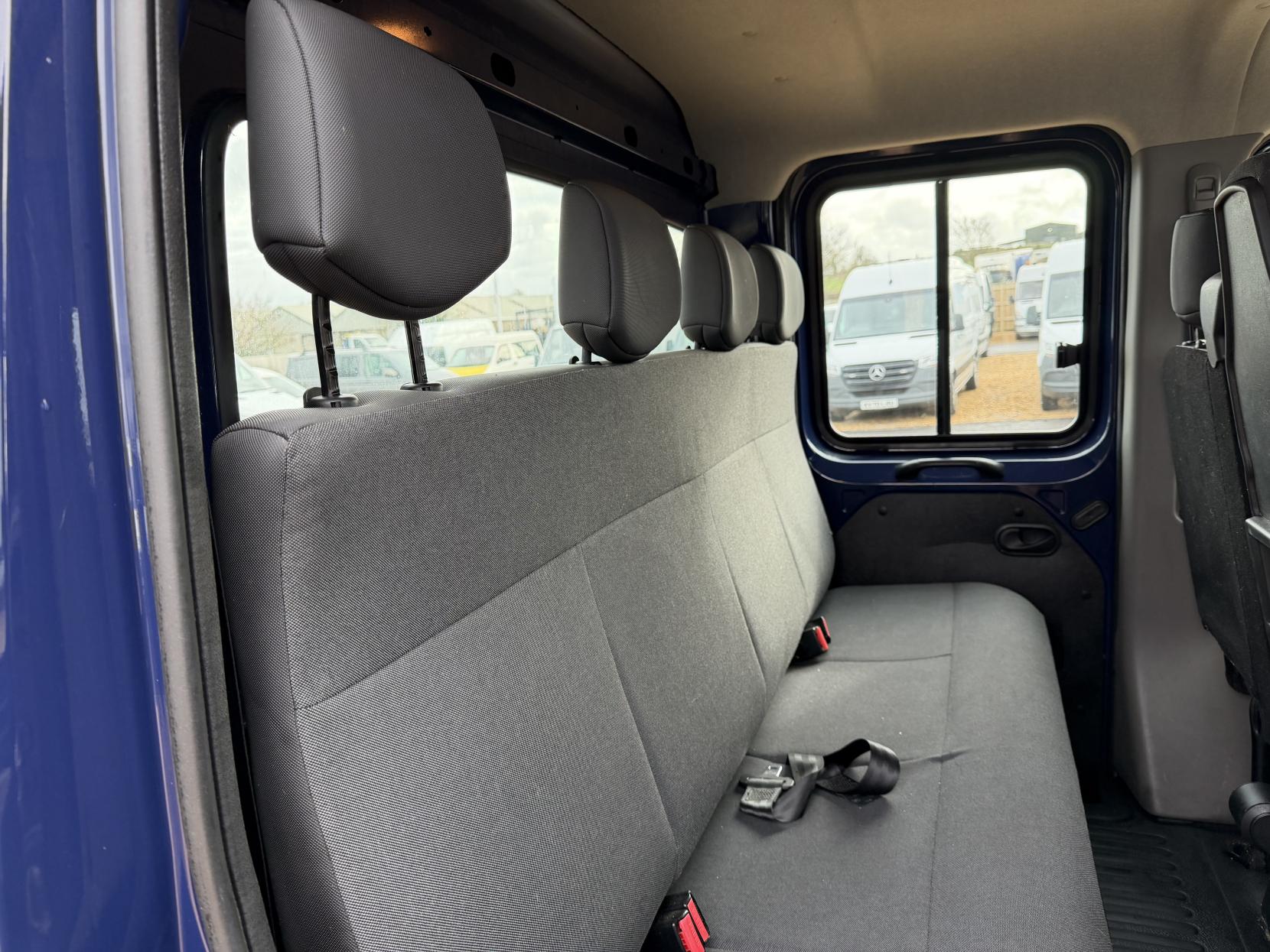 Renault Master 2.3 dCi 35 Business Tipper Double Cab 4dr Diesel Manual RWD LWB Euro 6 (TRW) (130 ps)