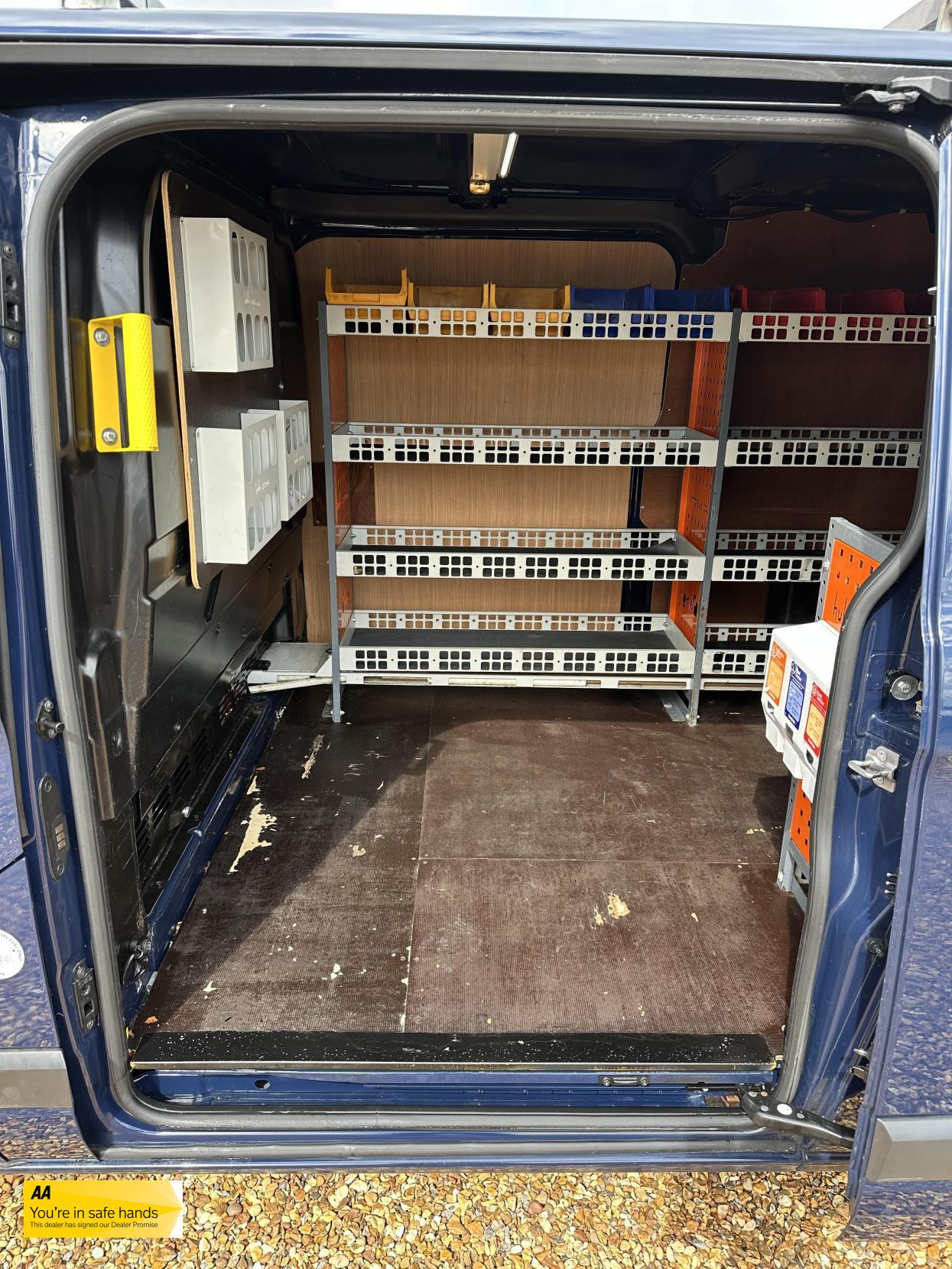 Ford Transit Custom 2.2 TDCi 330 Trend Panel Van 5dr Diesel Manual L2 H1 (197 g/km, 123 bhp)