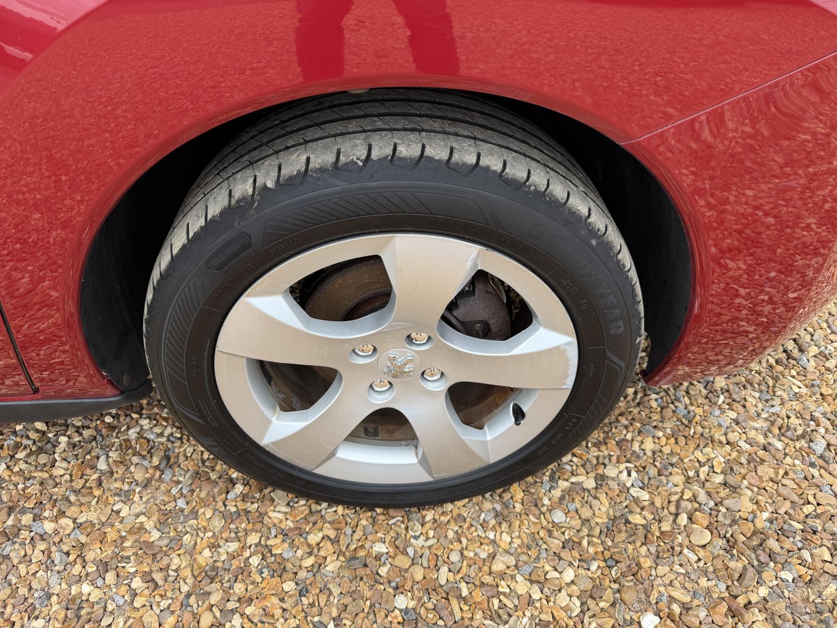 2011 Peugeot 3008 1.6 e-HDi Sport SUV 5dr Diesel EGC Euro 5 (s/s) (112 ps) - Thumbnail 38