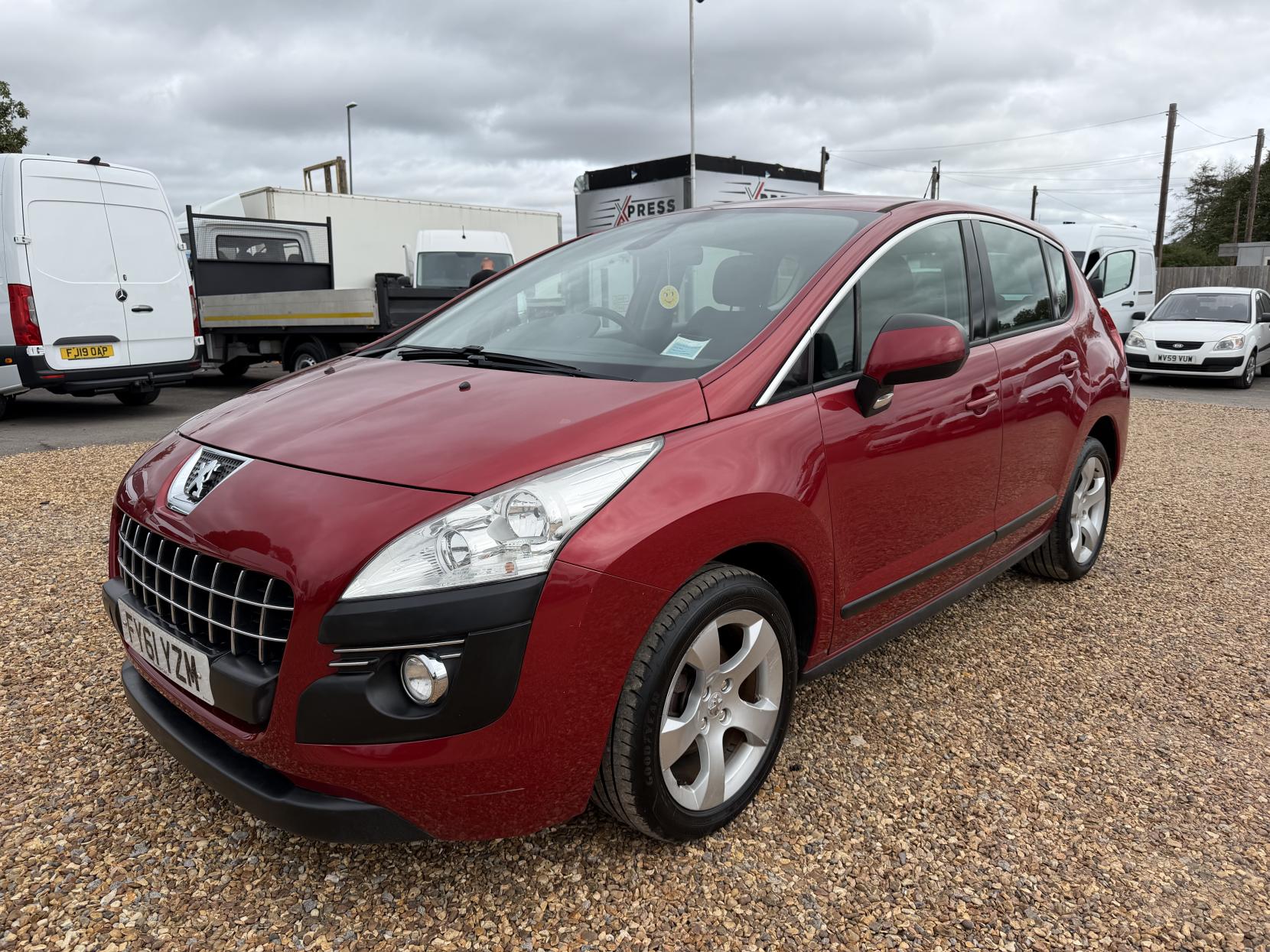 2011 Peugeot 3008 1.6 e-HDi Sport SUV 5dr Diesel EGC Euro 5 (s/s) (112 ps) - Thumbnail 7
