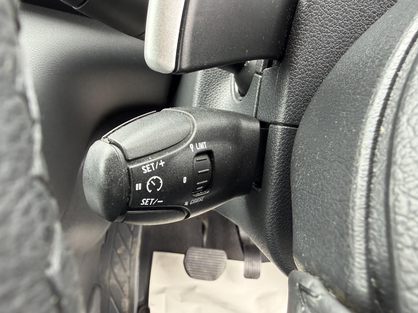 2011 Peugeot 3008 1.6 e-HDi Sport SUV 5dr Diesel EGC Euro 5 (s/s) (112 ps) - Thumbnail 19