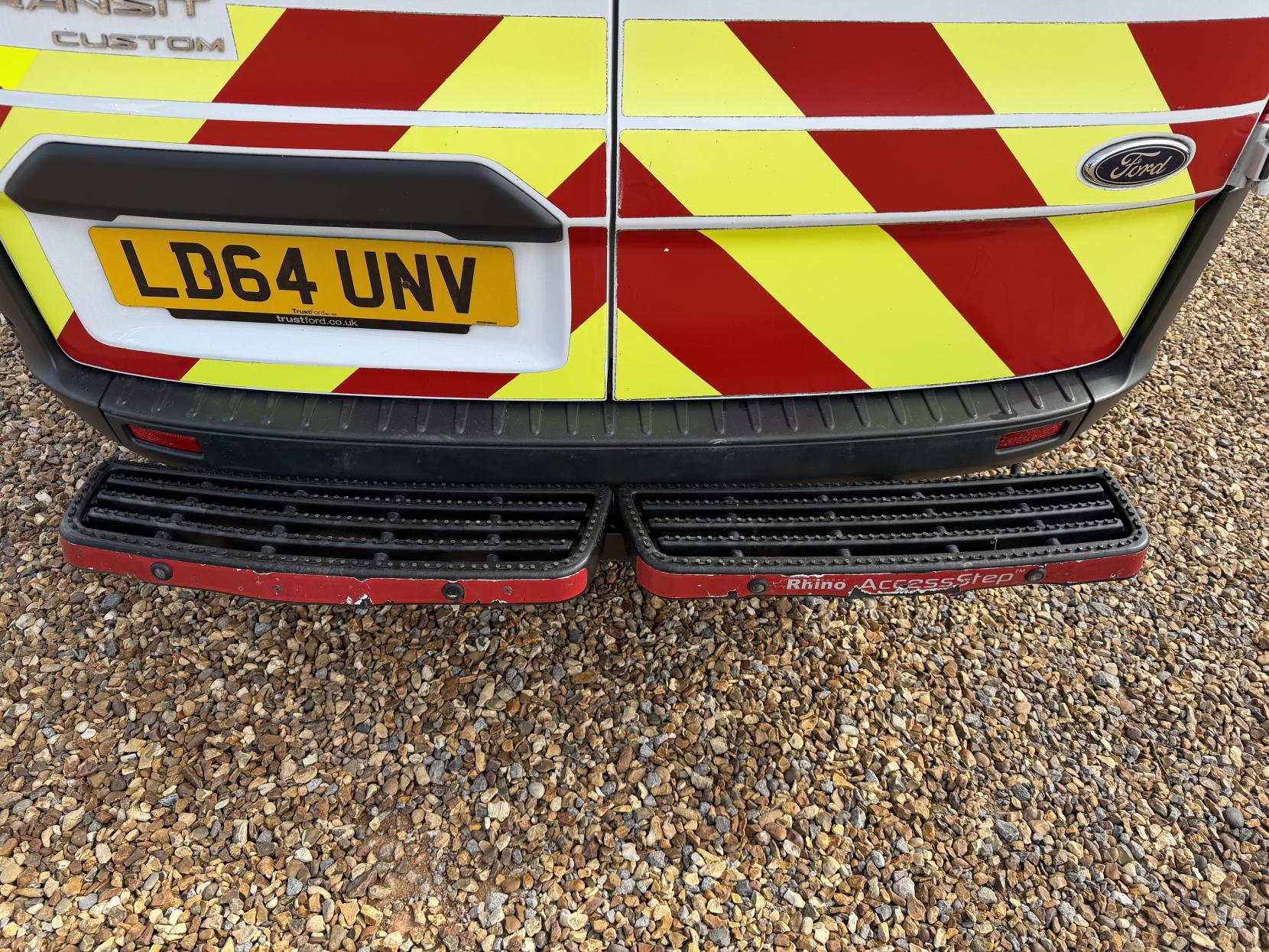 Ford Transit Custom 2.2 TDCi 310 ECOnetic Panel Van 5dr Diesel Manual L2 H1 (162 g/km, 98 bhp)