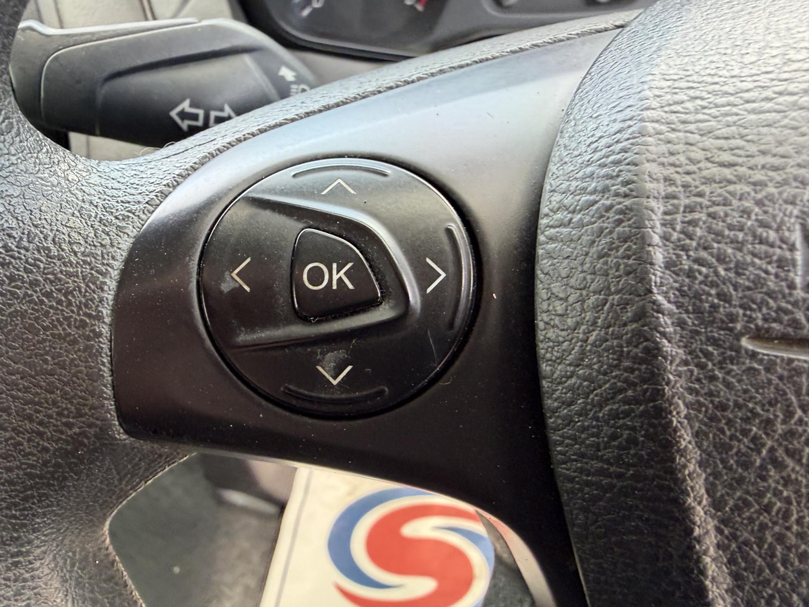 Ford Transit Custom 2.2 TDCi 310 ECOnetic Panel Van 5dr Diesel Manual L2 H1 (162 g/km, 98 bhp)