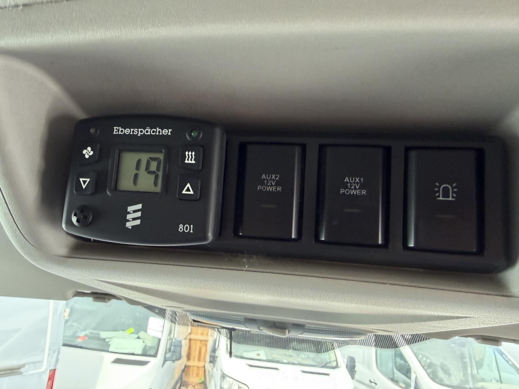 Ford Transit Custom 2.2 TDCi 310 ECOnetic Panel Van 5dr Diesel Manual L2 H1 (162 g/km, 98 bhp)