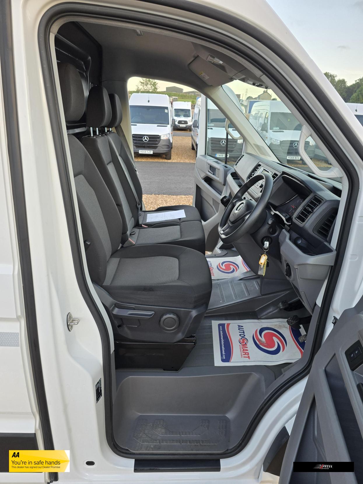 Volkswagen Crafter Crafter 2.0 TDI CR35 BlueMotion Tech Startline Panel Van 5dr Diesel Manual FWD MWB High Roof Euro 6 (s/s) (140 ps)