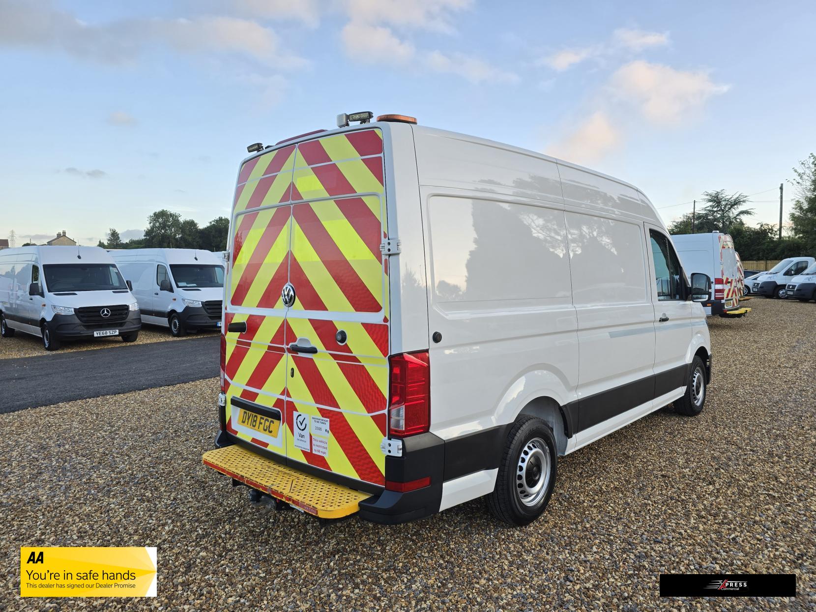 Volkswagen Crafter Crafter 2.0 TDI CR35 BlueMotion Tech Startline Panel Van 5dr Diesel Manual FWD MWB High Roof Euro 6 (s/s) (140 ps)