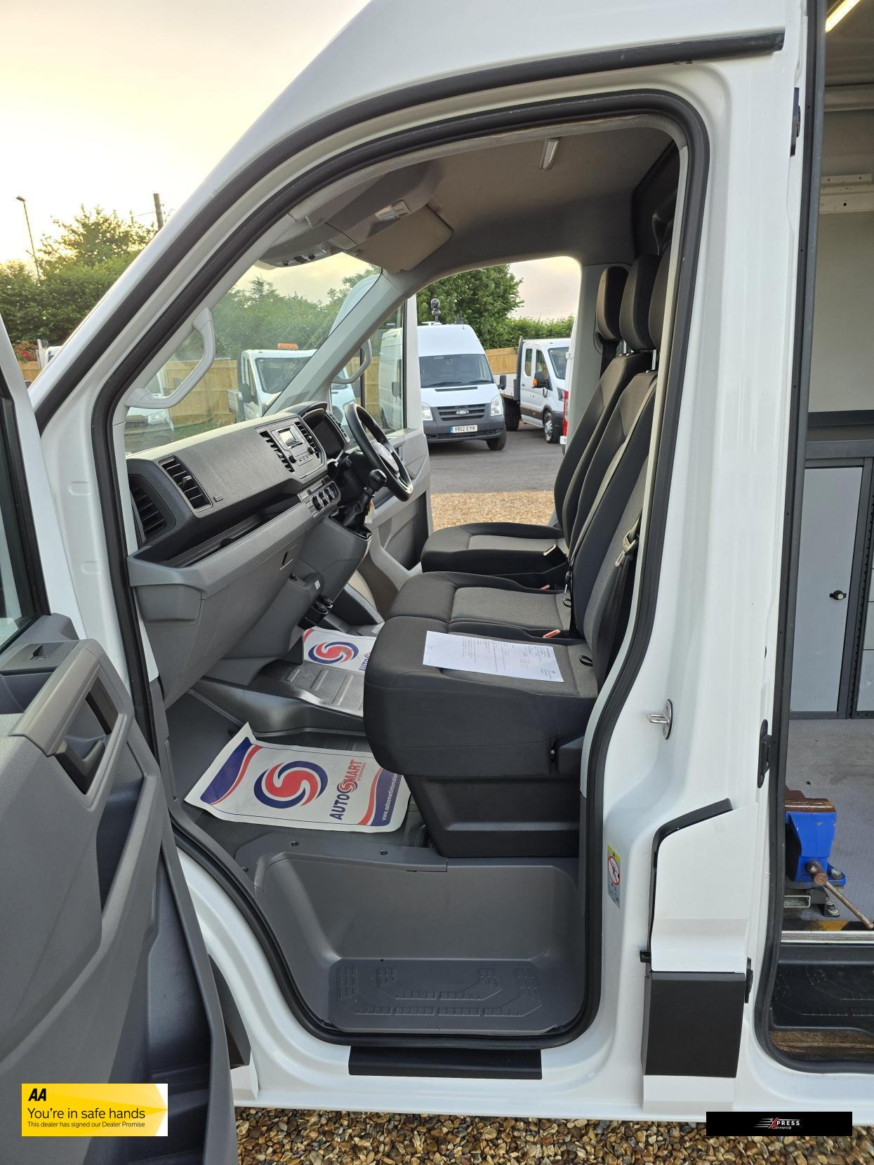 Volkswagen Crafter Crafter 2.0 TDI CR35 BlueMotion Tech Startline Panel Van 5dr Diesel Manual FWD MWB High Roof Euro 6 (s/s) (140 ps)