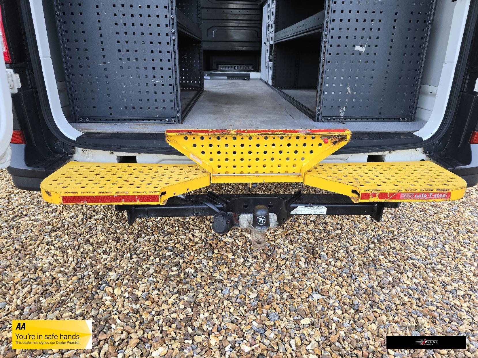 Volkswagen Crafter Crafter 2.0 TDI CR35 BlueMotion Tech Startline Panel Van 5dr Diesel Manual FWD MWB High Roof Euro 6 (s/s) (140 ps)