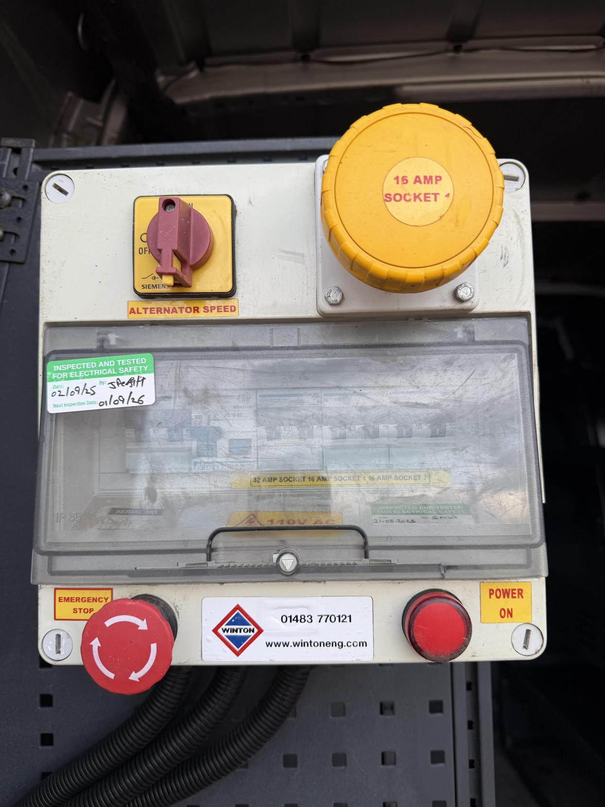 Mercedes-Benz Sprinter 2.1 313 CDi BlueEFFICIENCY Panel Van 4dr Diesel Manual RWD L1 H3 (211 g/km, 129 bhp)