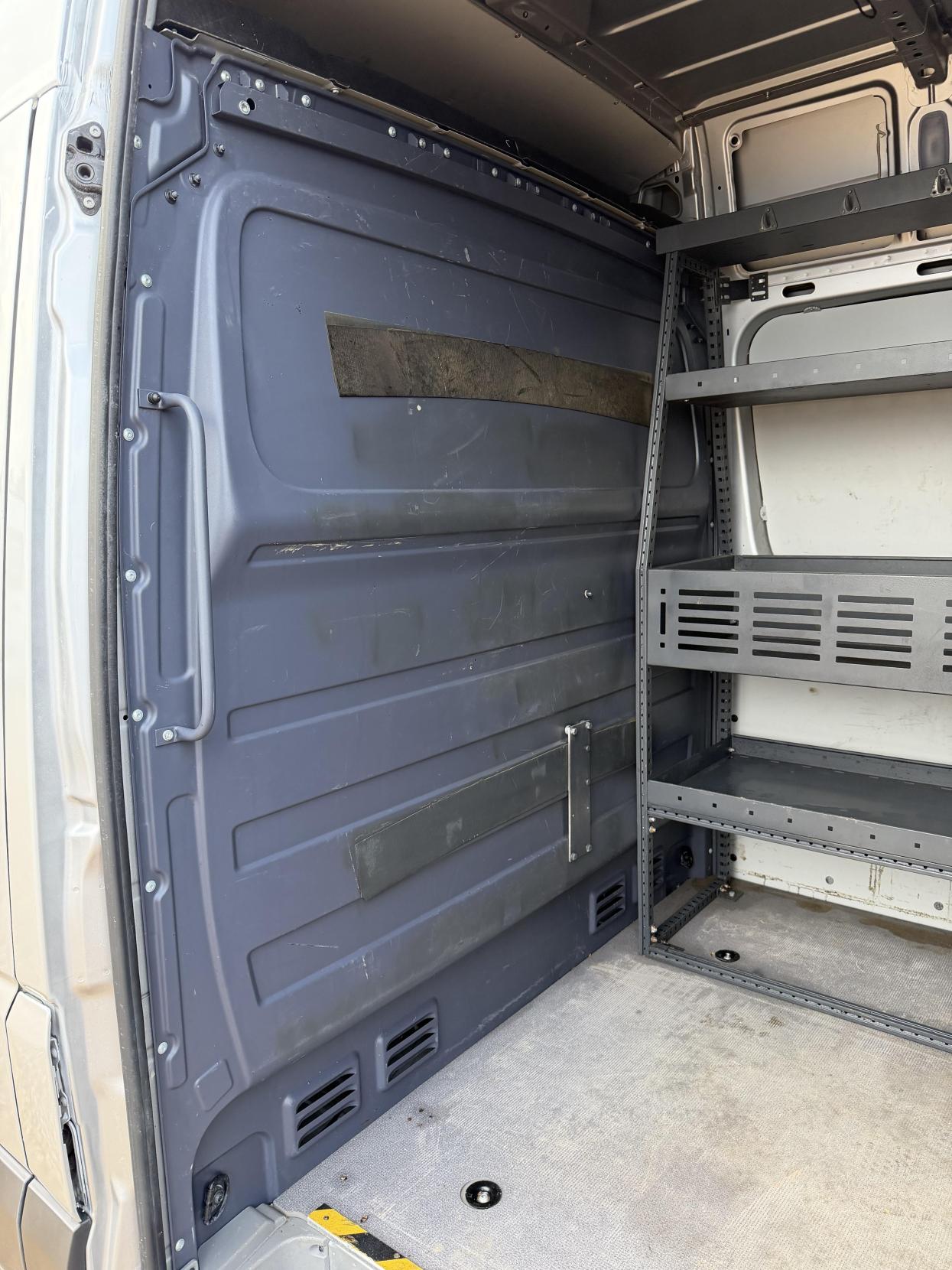 Mercedes-Benz Sprinter 2.1 313 CDi BlueEFFICIENCY Panel Van 4dr Diesel Manual RWD L1 H3 (211 g/km, 129 bhp)