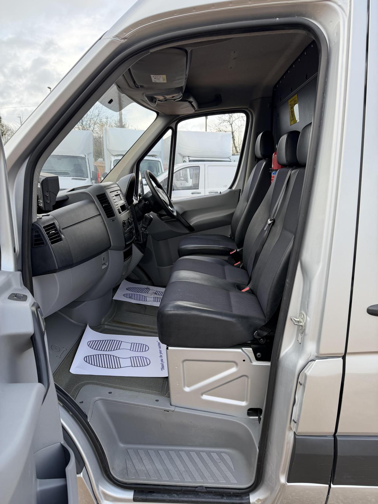 Mercedes-Benz Sprinter 2.1 313 CDi BlueEFFICIENCY Panel Van 4dr Diesel Manual RWD L1 H3 (211 g/km, 129 bhp)