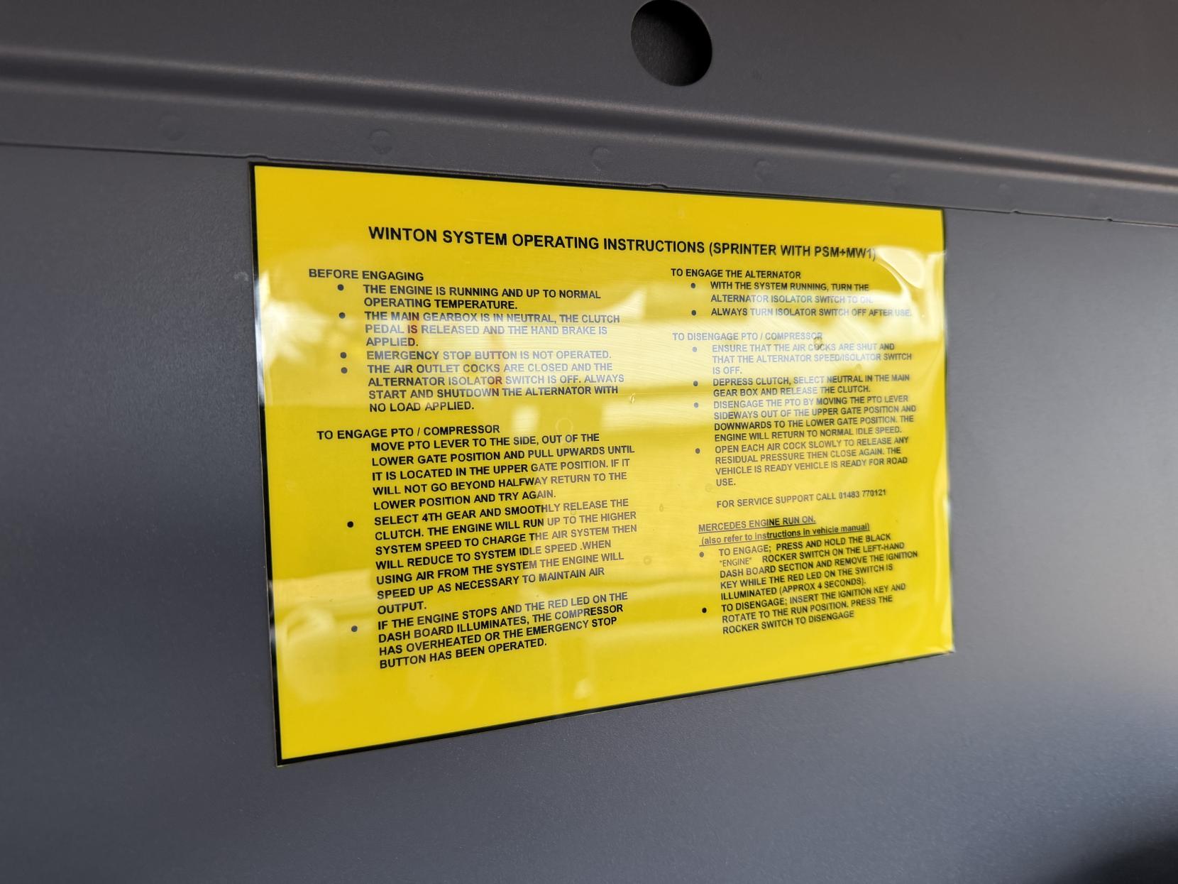 Mercedes-Benz Sprinter 2.1 313 CDi BlueEFFICIENCY Panel Van 4dr Diesel Manual RWD L1 H3 (211 g/km, 129 bhp)