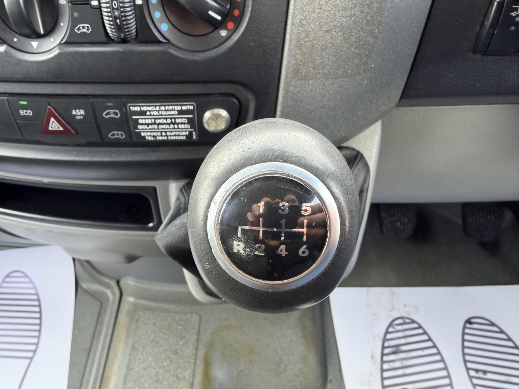 Mercedes-Benz Sprinter 2.1 313 CDi BlueEFFICIENCY Panel Van 4dr Diesel Manual RWD L1 H3 (211 g/km, 129 bhp)