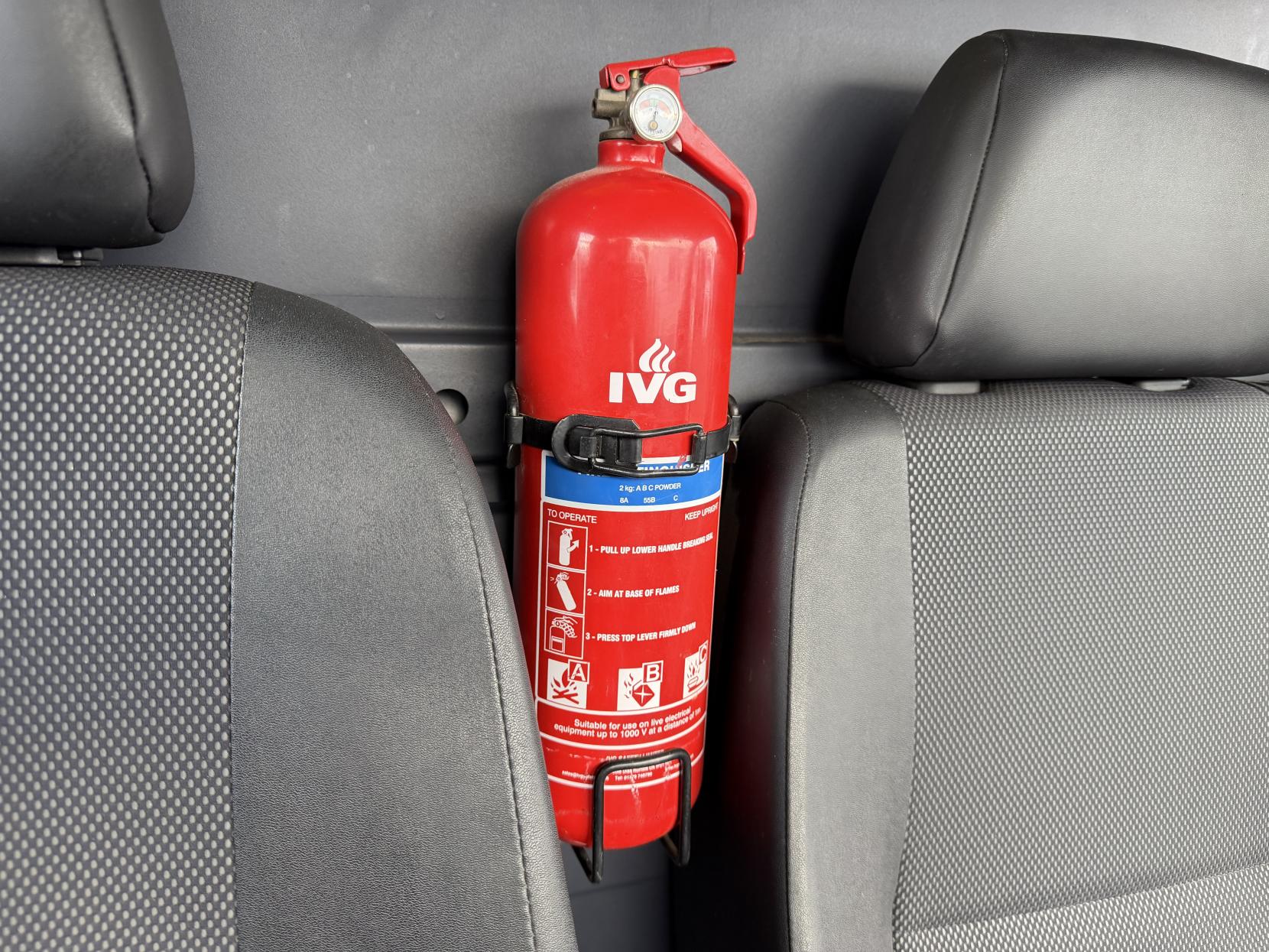 Mercedes-Benz Sprinter 2.1 313 CDi BlueEFFICIENCY Panel Van 4dr Diesel Manual RWD L1 H3 (211 g/km, 129 bhp)