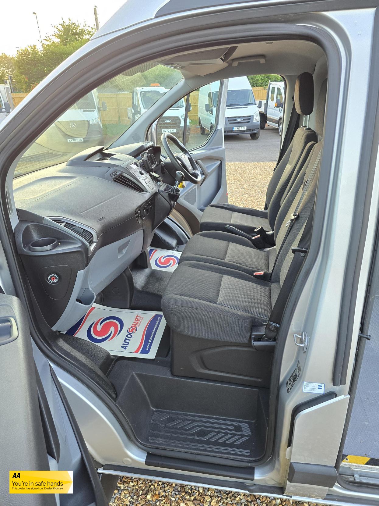 Ford Transit Custom 2.2 TDCi 310 ECOnetic Panel Van 5dr Diesel Manual L1 H1 (162 g/km, 98 bhp)