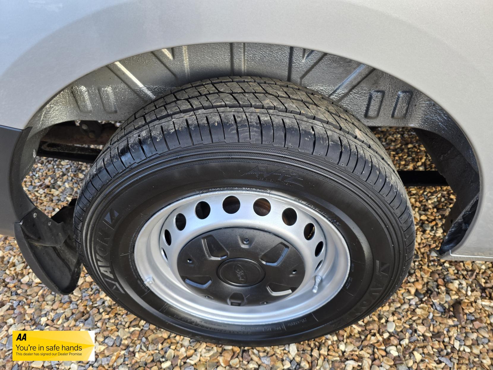 Ford Transit Custom 2.2 TDCi 310 ECOnetic Panel Van 5dr Diesel Manual L1 H1 (162 g/km, 98 bhp)