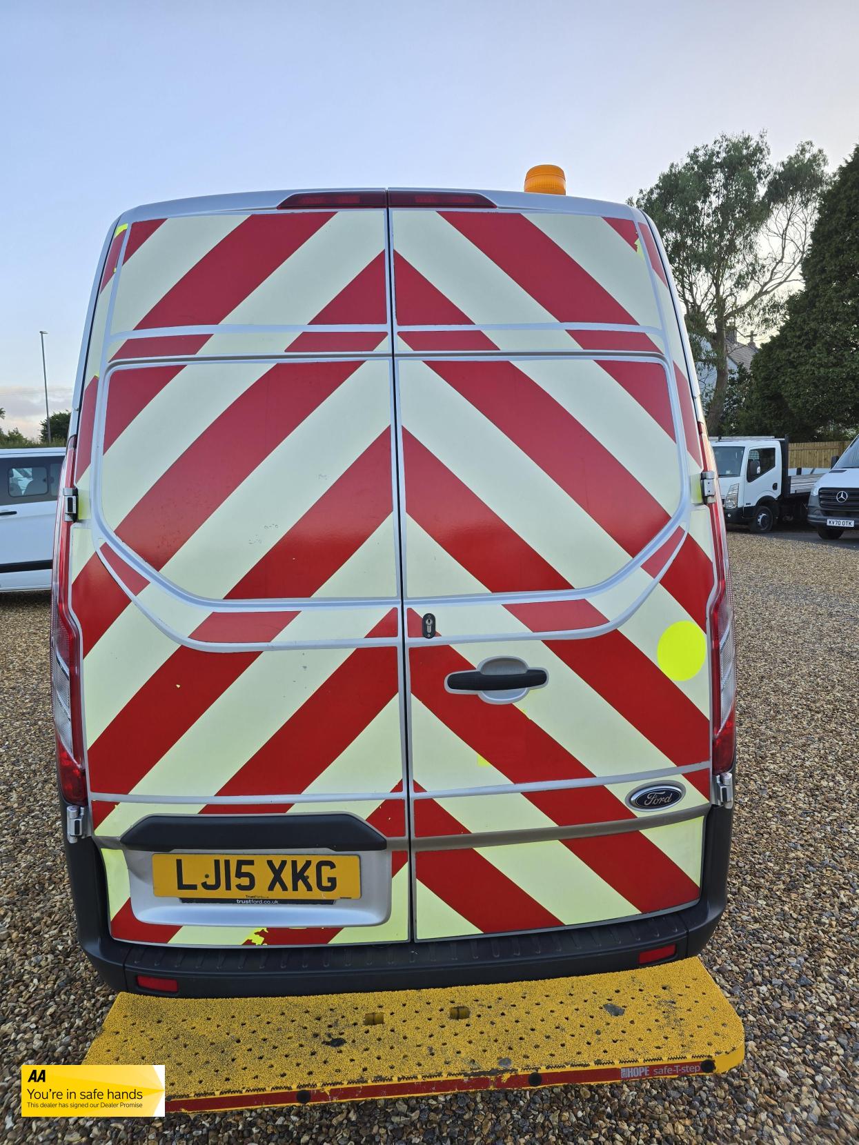 Ford Transit Custom 2.2 TDCi 310 ECOnetic Panel Van 5dr Diesel Manual L1 H1 (162 g/km, 98 bhp)