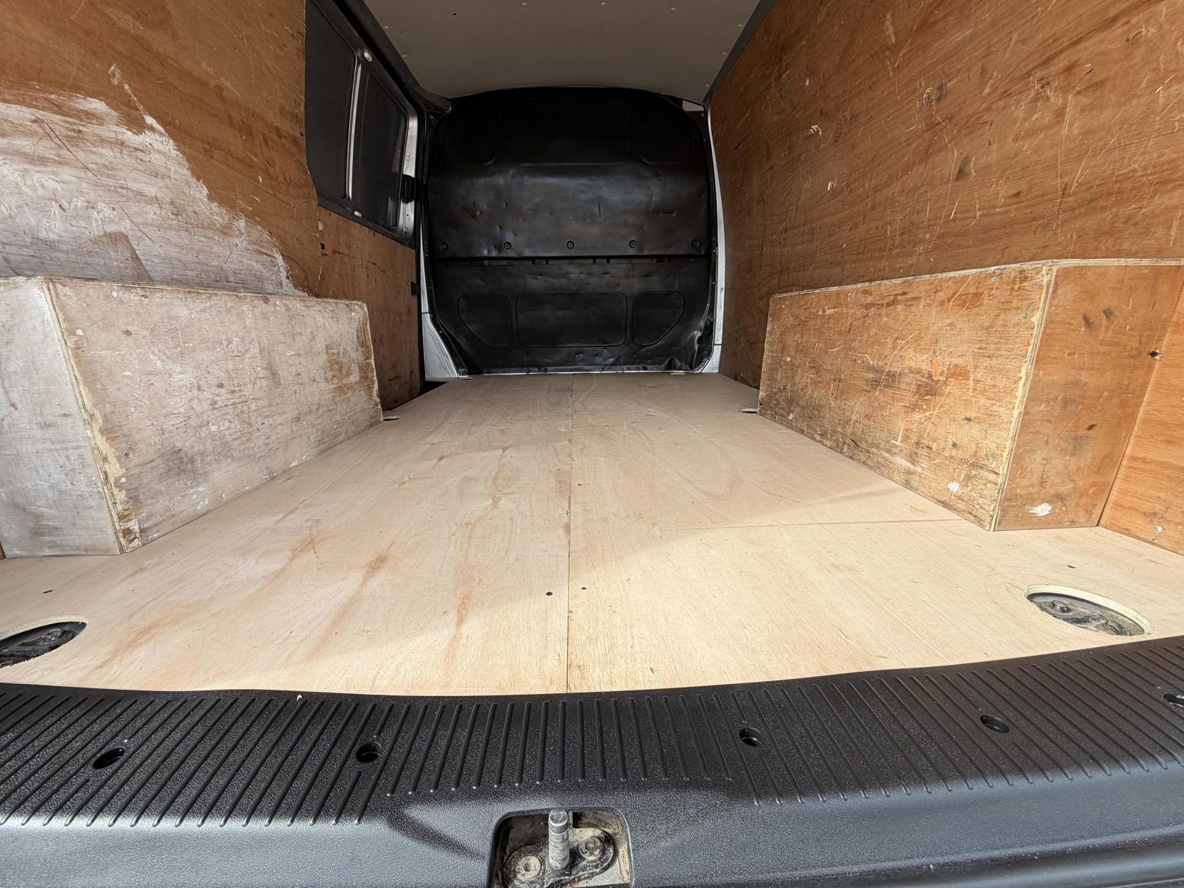 Volkswagen Transporter 2.0 TDI T28 Startline Panel Van 5dr Diesel Manual FWD SWB Euro 6 (s/s) (110 ps)