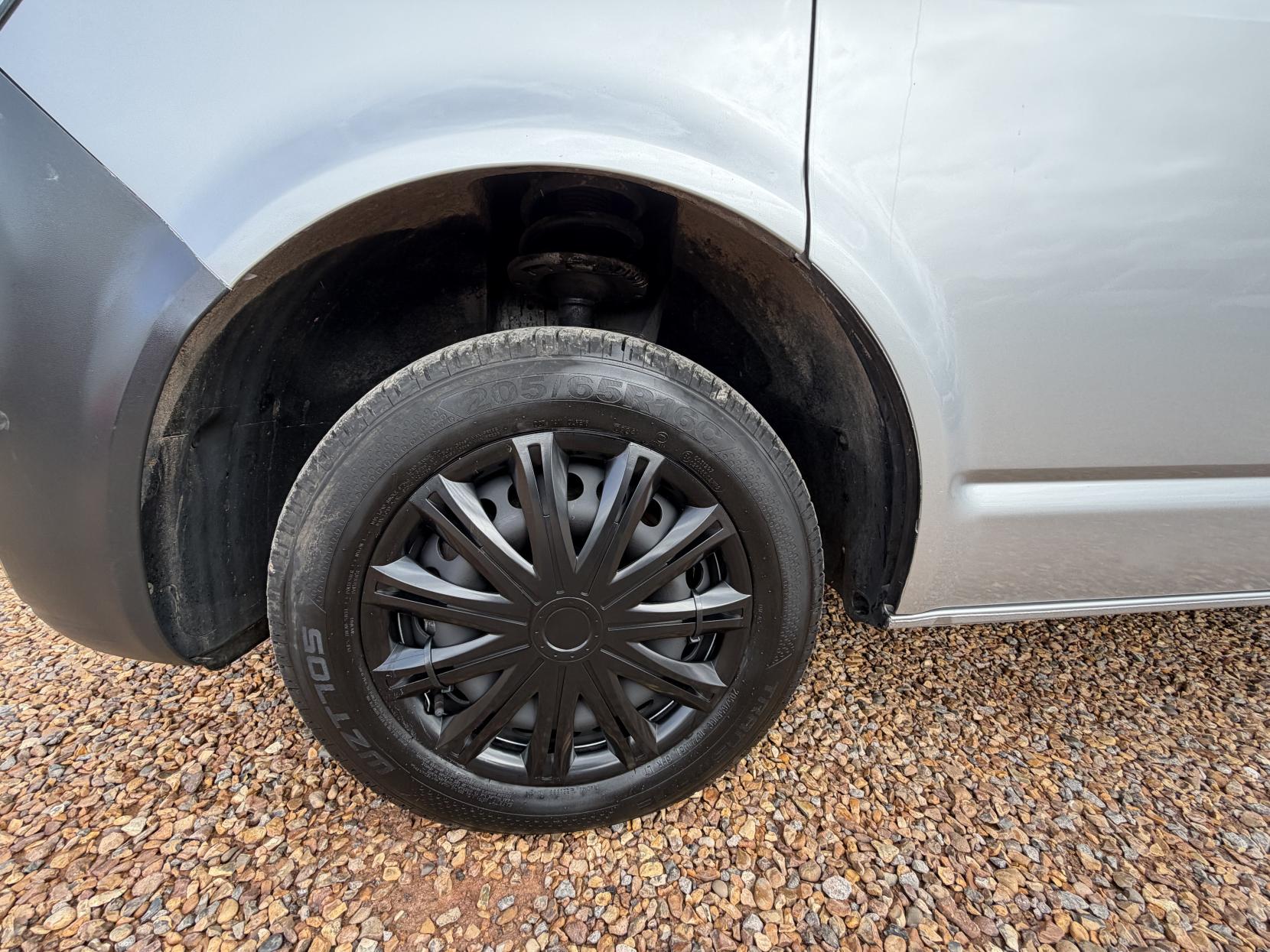 Volkswagen Transporter 2.0 TDI T28 Startline Panel Van 5dr Diesel Manual FWD SWB Euro 6 (s/s) (110 ps)