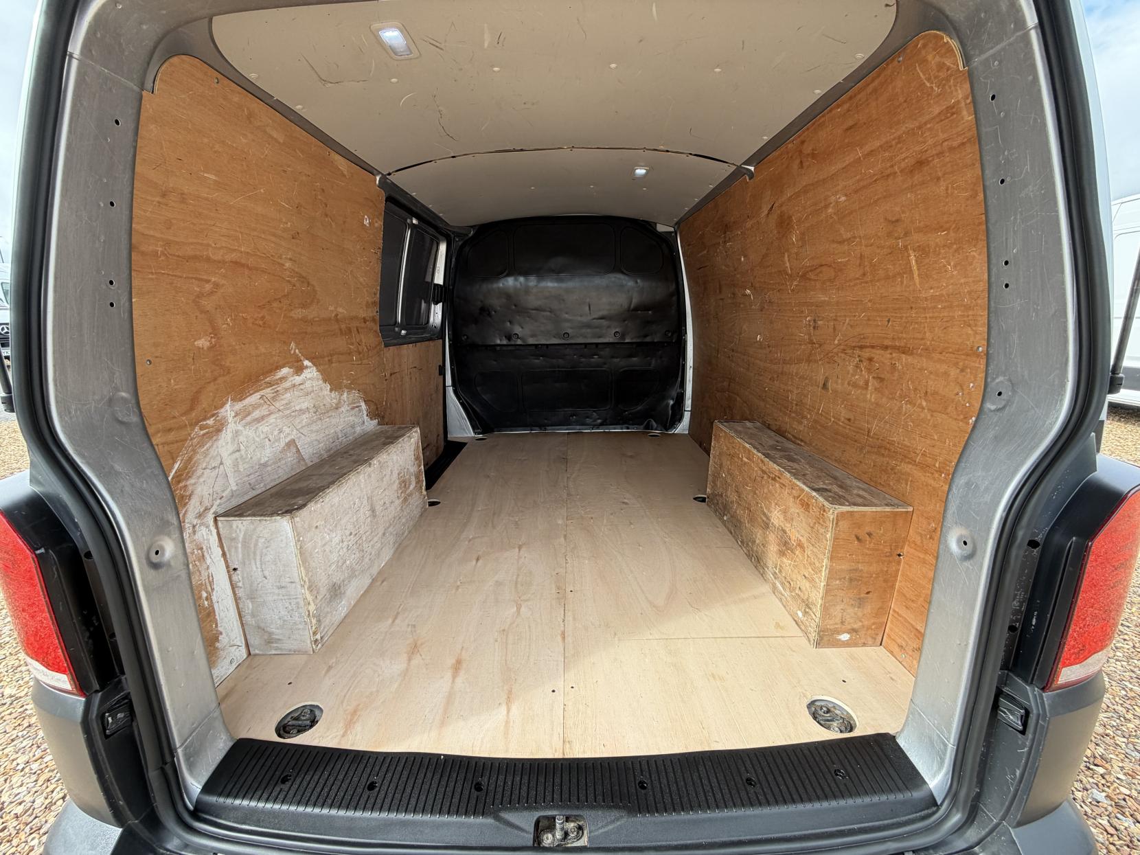 Volkswagen Transporter 2.0 TDI T28 Startline Panel Van 5dr Diesel Manual FWD SWB Euro 6 (s/s) (110 ps)