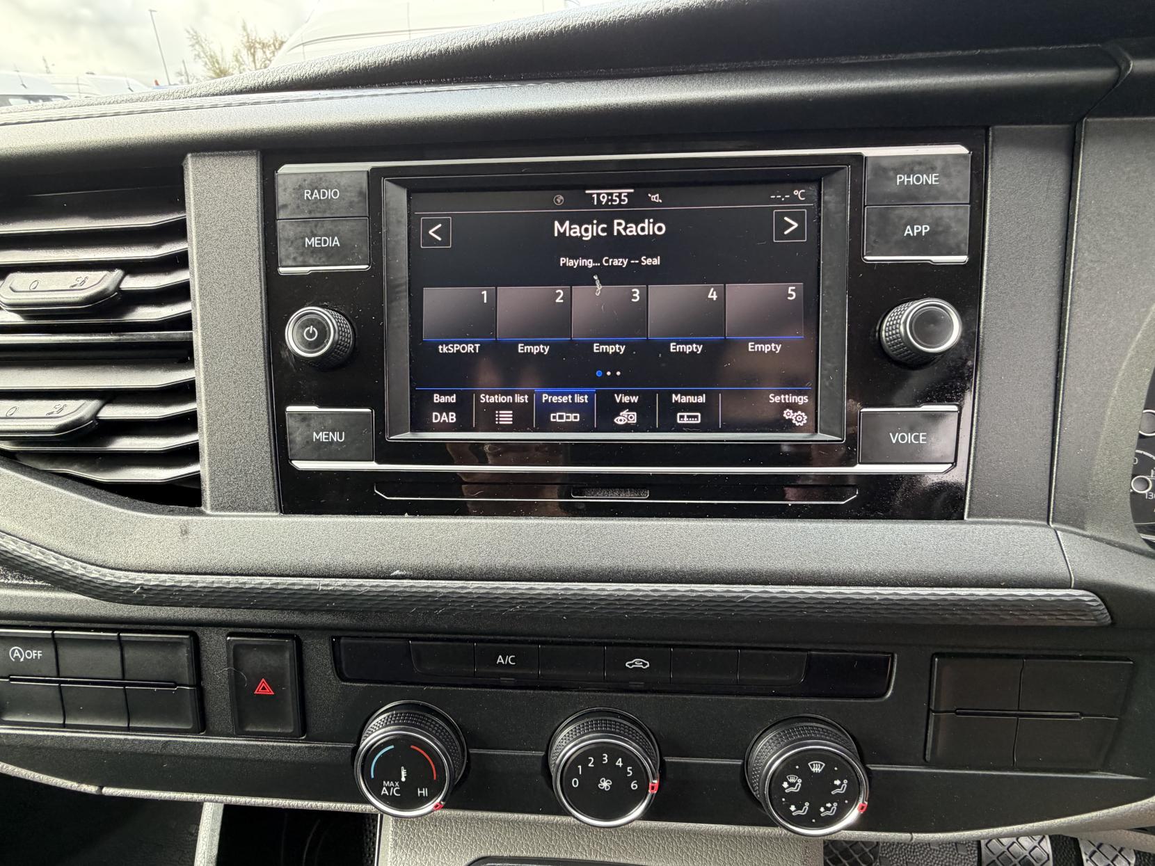 Volkswagen Transporter 2.0 TDI T28 Startline Panel Van 5dr Diesel Manual FWD SWB Euro 6 (s/s) (110 ps)