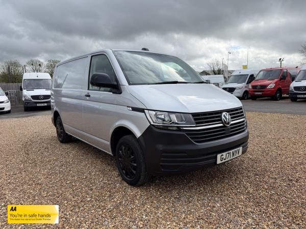 Volkswagen Transporter 2.0 TDI T28 Startline Panel Van 5dr Diesel Manual FWD SWB Euro 6 (s/s) (110 ps)