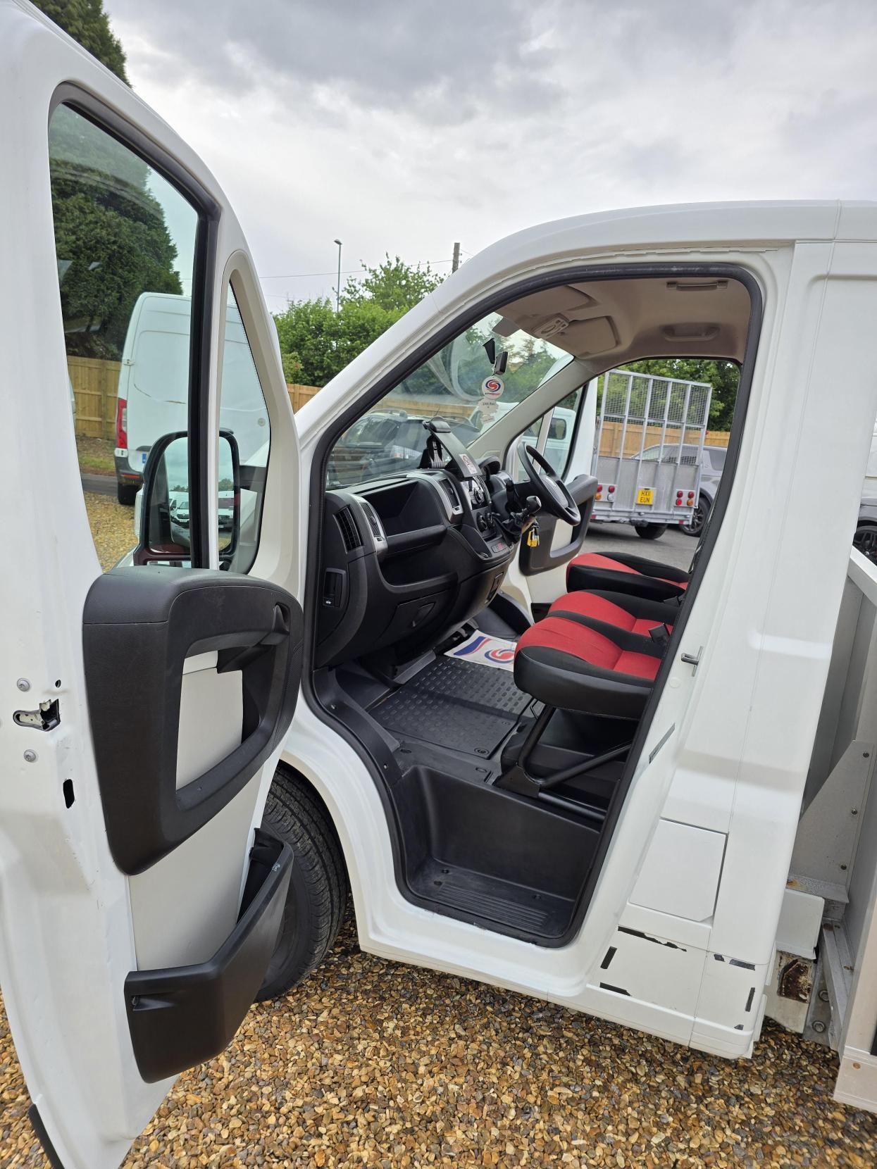 Fiat Ducato 2.3 JTD 33 MultiJet Chassis Cab 2dr Diesel Manual L1 H1 B2B (130 bhp)