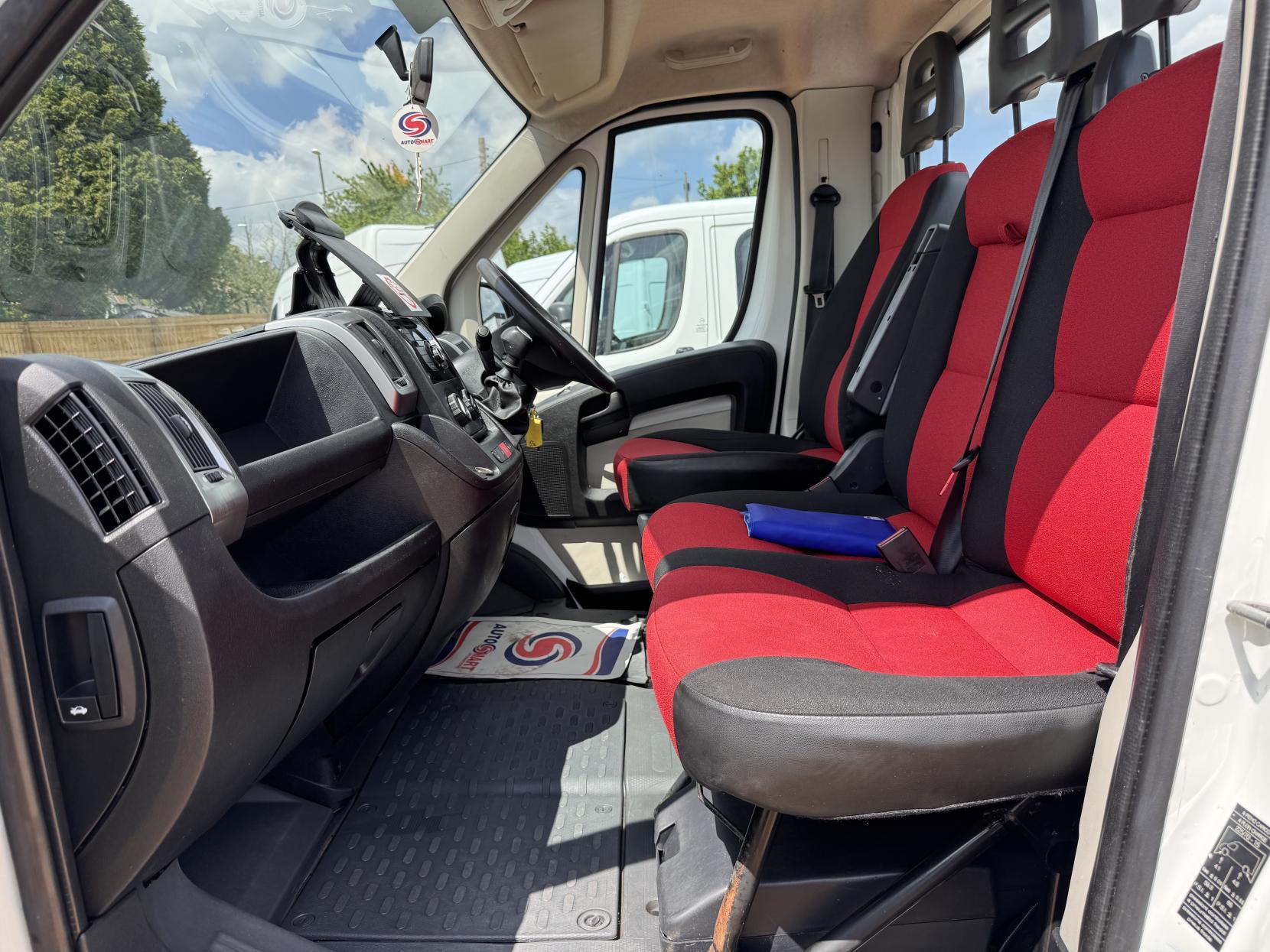 Fiat Ducato 2.3 JTD 33 MultiJet Chassis Cab 2dr Diesel Manual L1 H1 B2B (130 bhp)